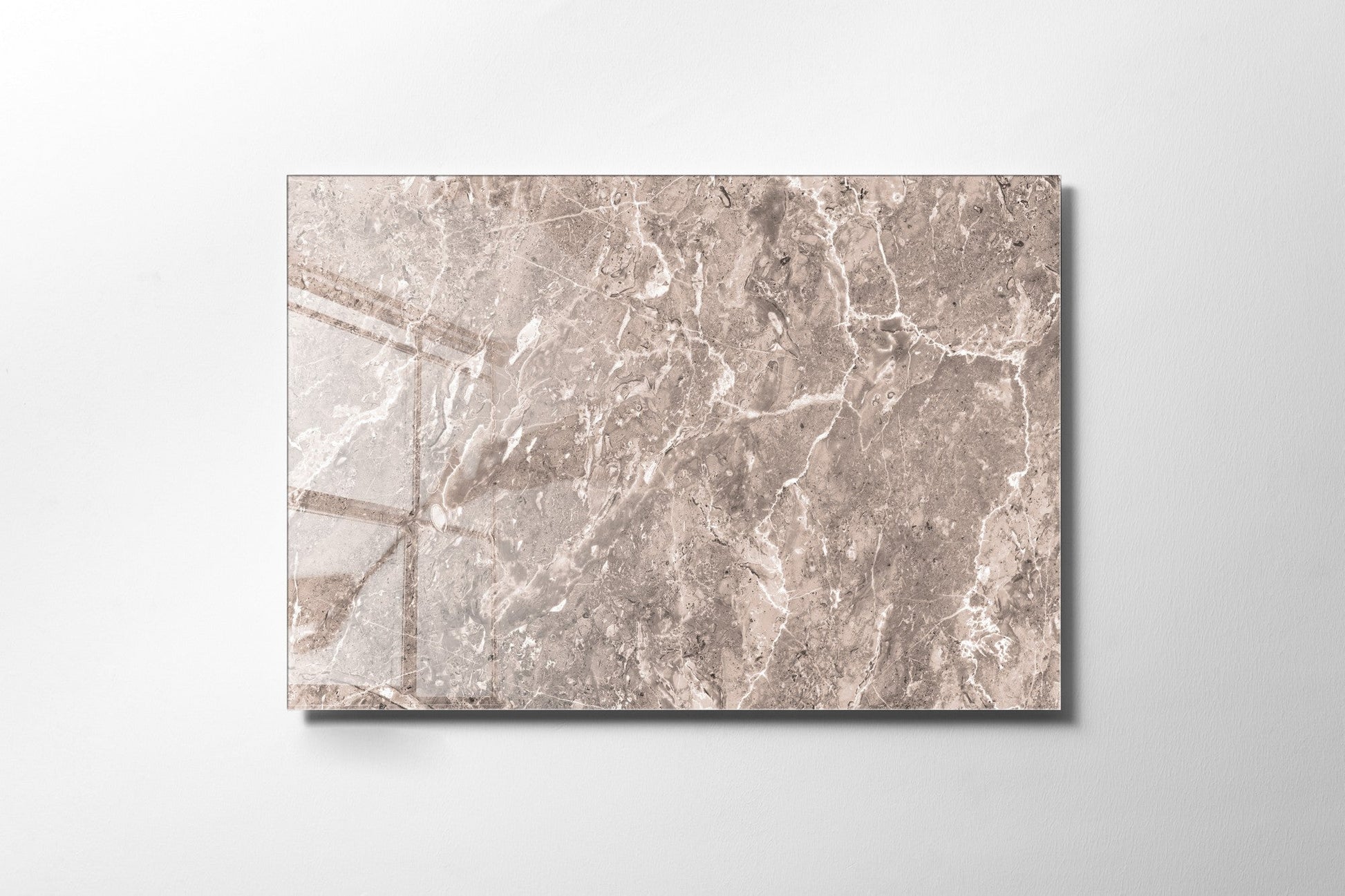 981GLS1544Tribo Home