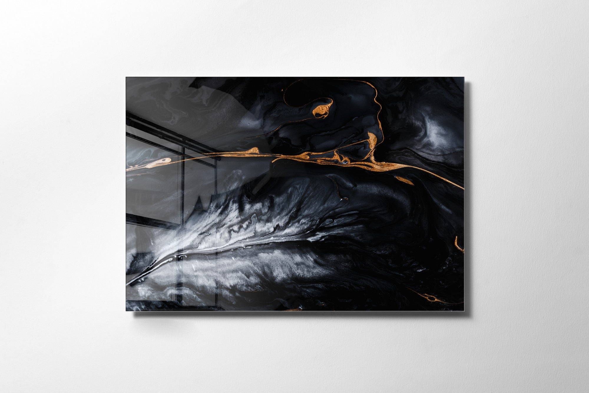 981GLS1547Tribo Home