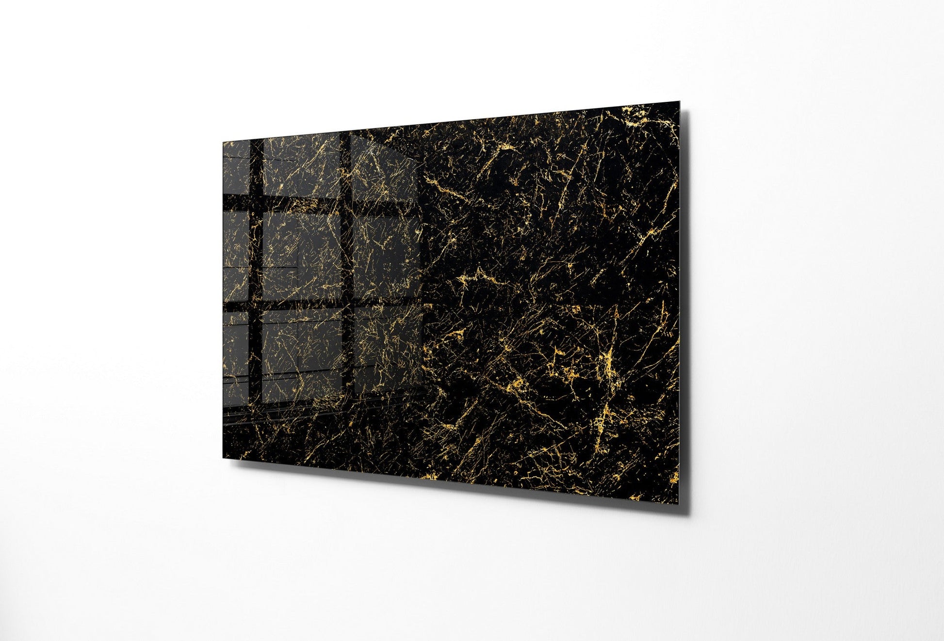 981GLS1555Tribo Home