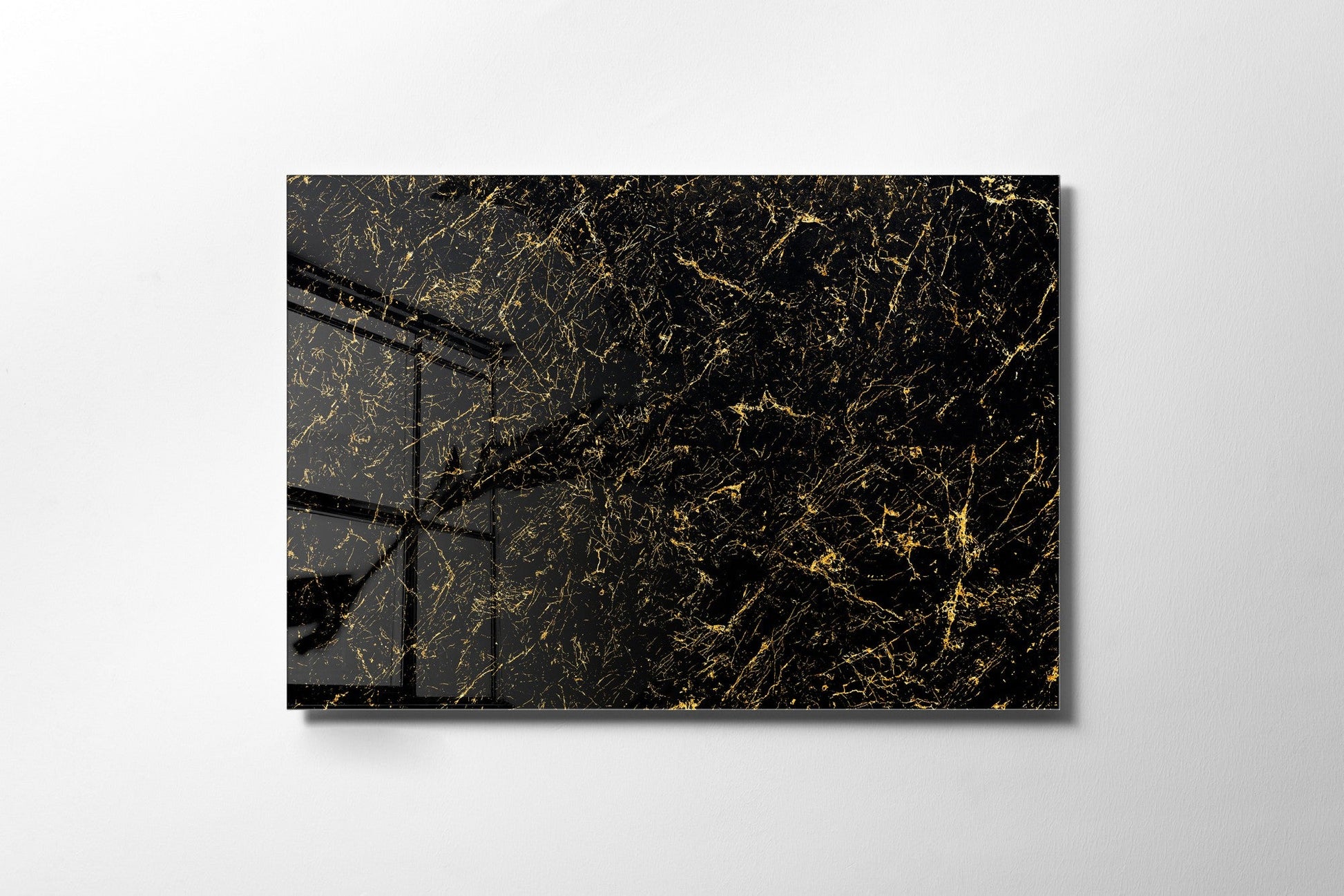 981GLS1556Tribo Home