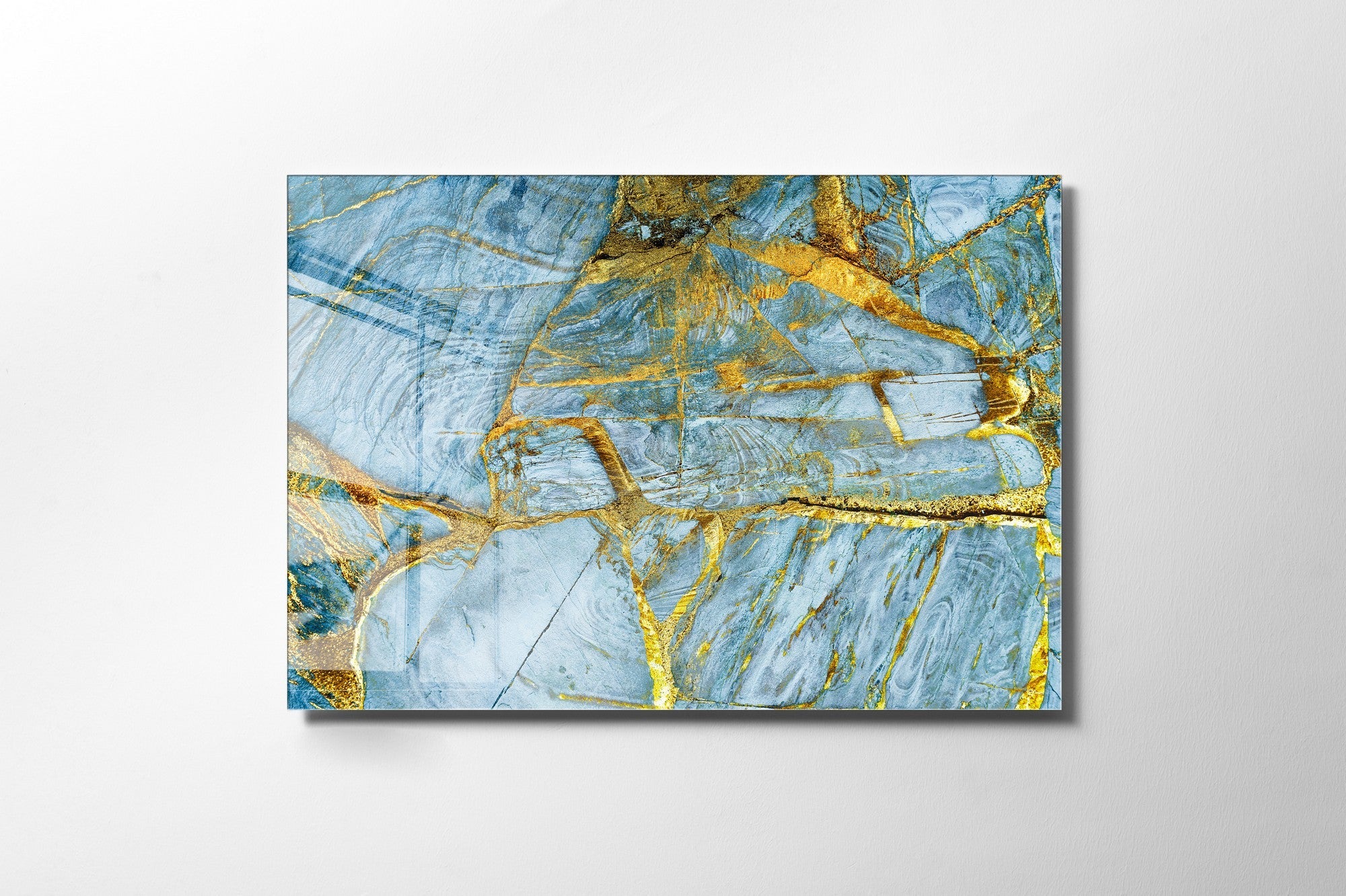 981GLS1573Tribo Home