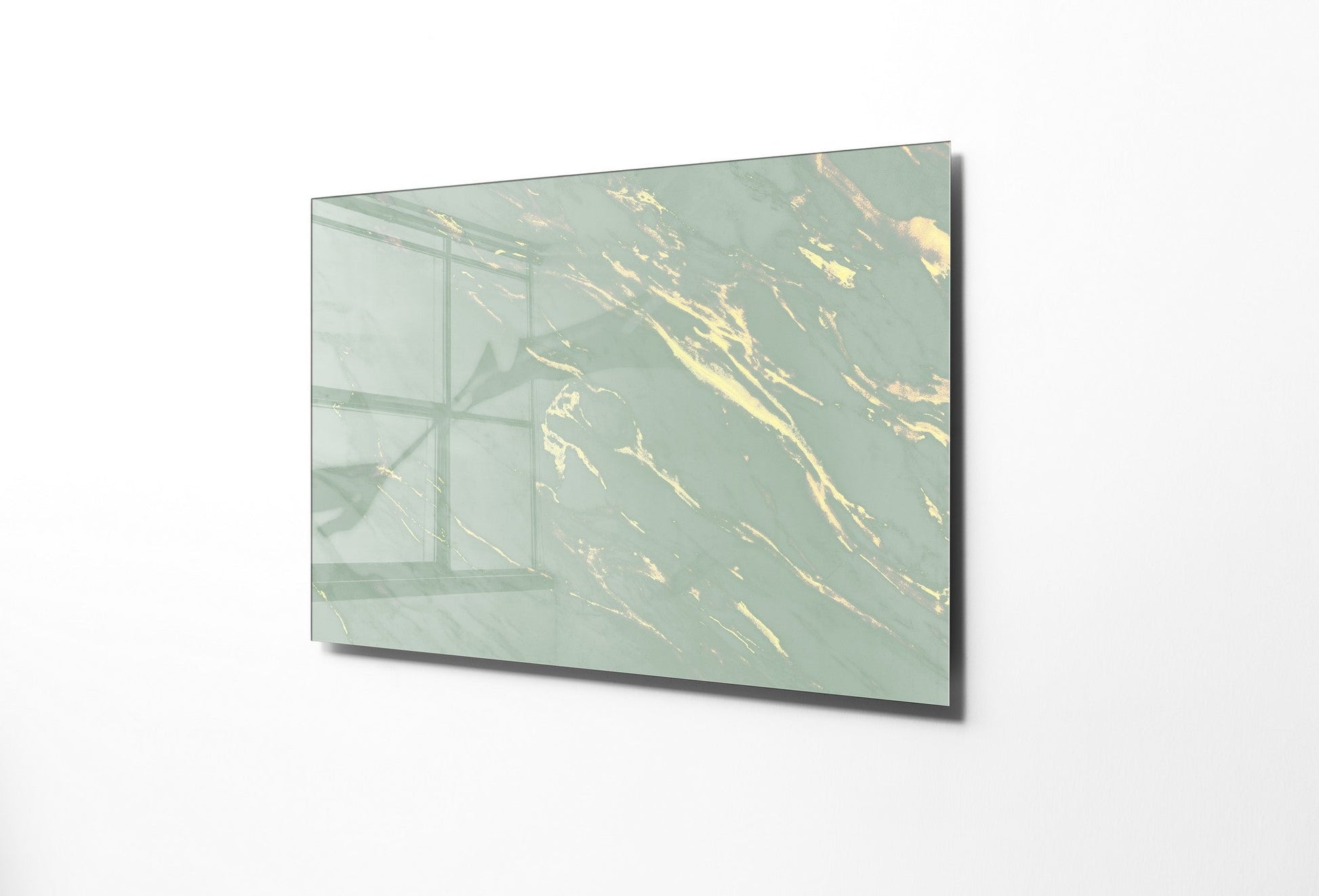 981GLS1629Tribo Home