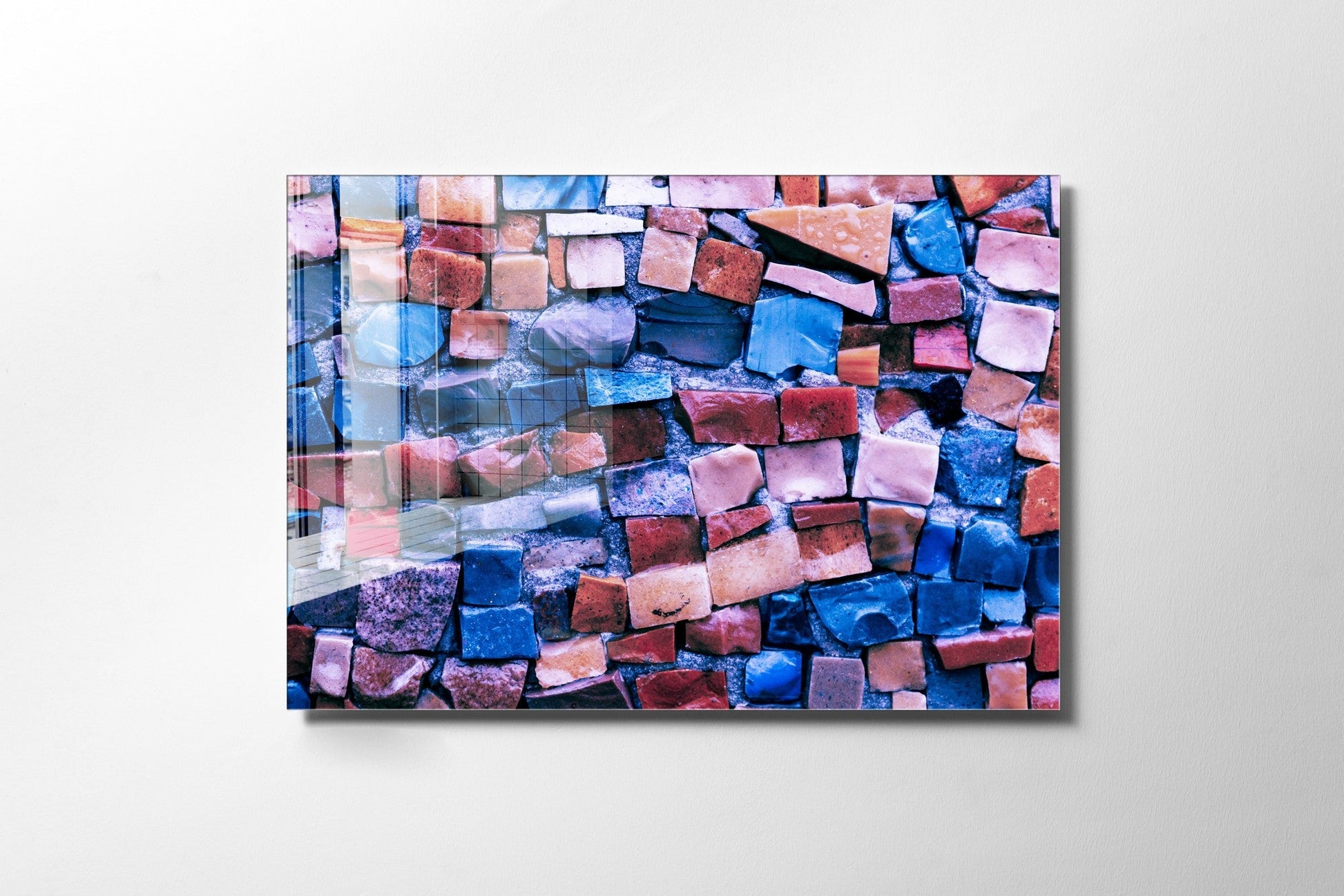 981GLS1735Tribo Home