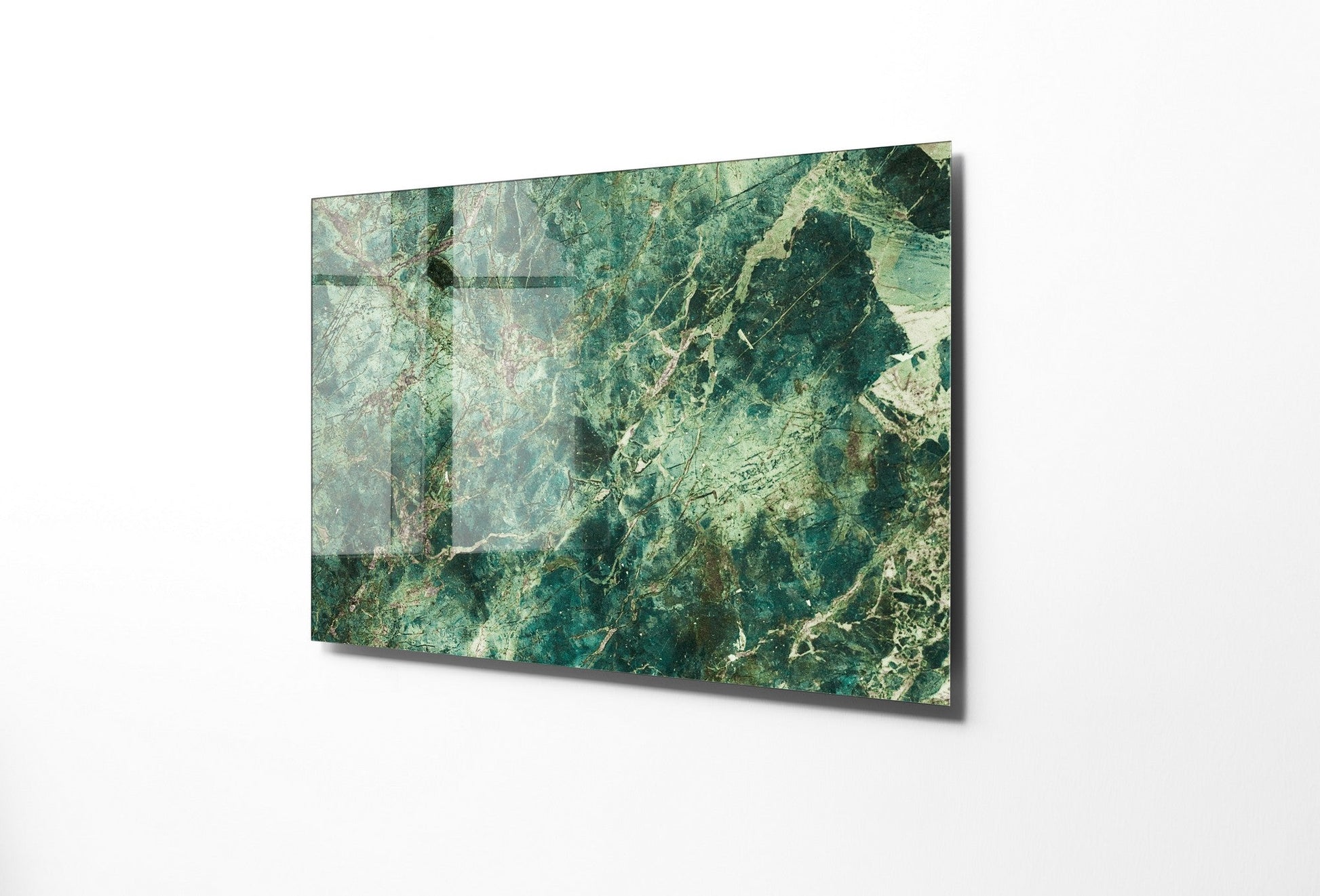 981GLS1743Tribo Home