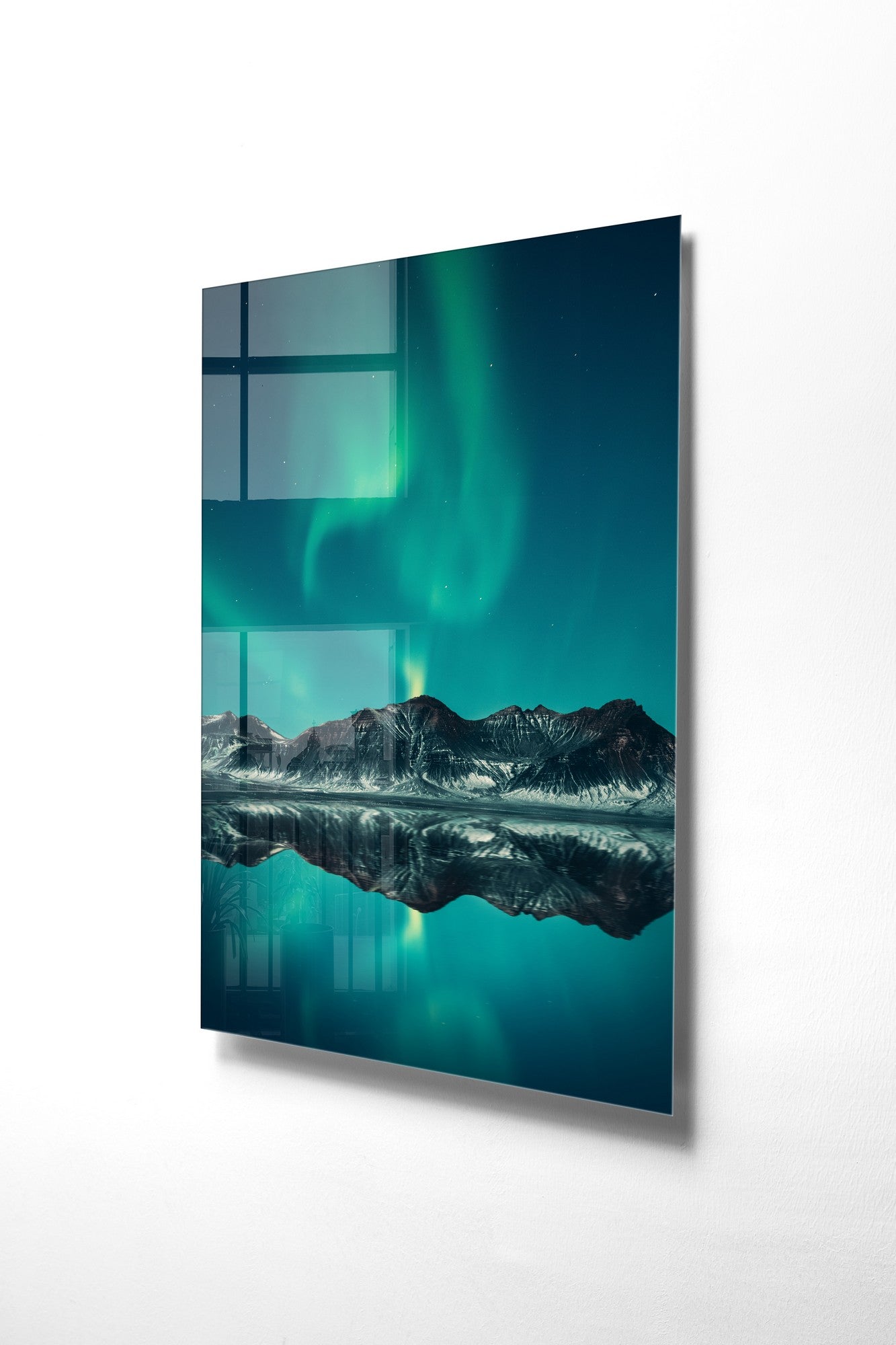 981GLS1789Tribo Home