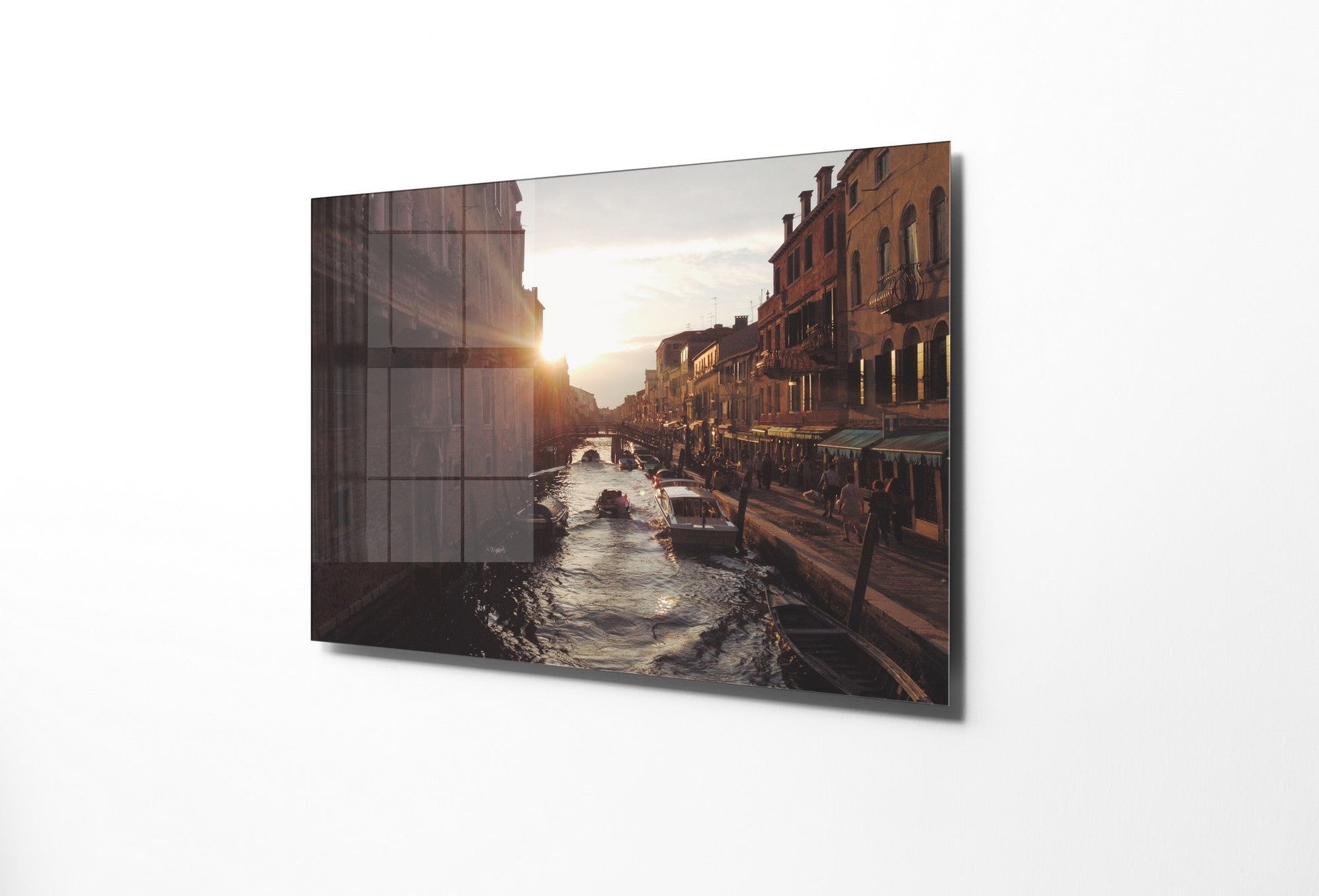 981GLS2311Tribo Home