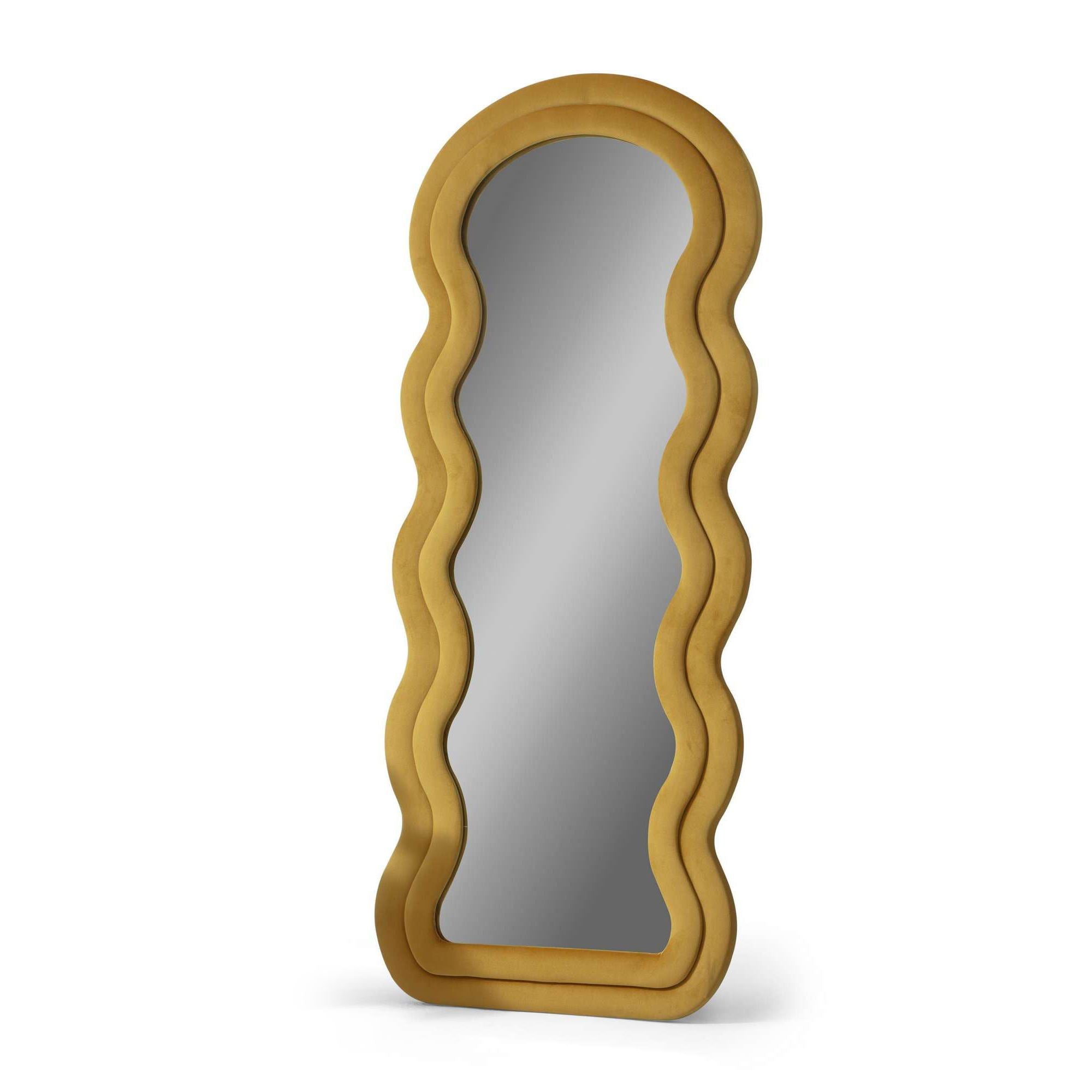 985ETR1137Tribo Home