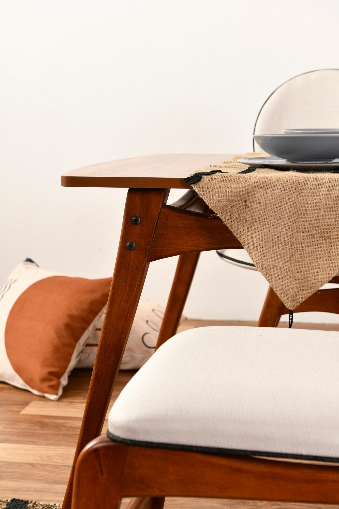 Conjunto de mesa e cadeiras (4 peças)-Touch-Nozes
Creme