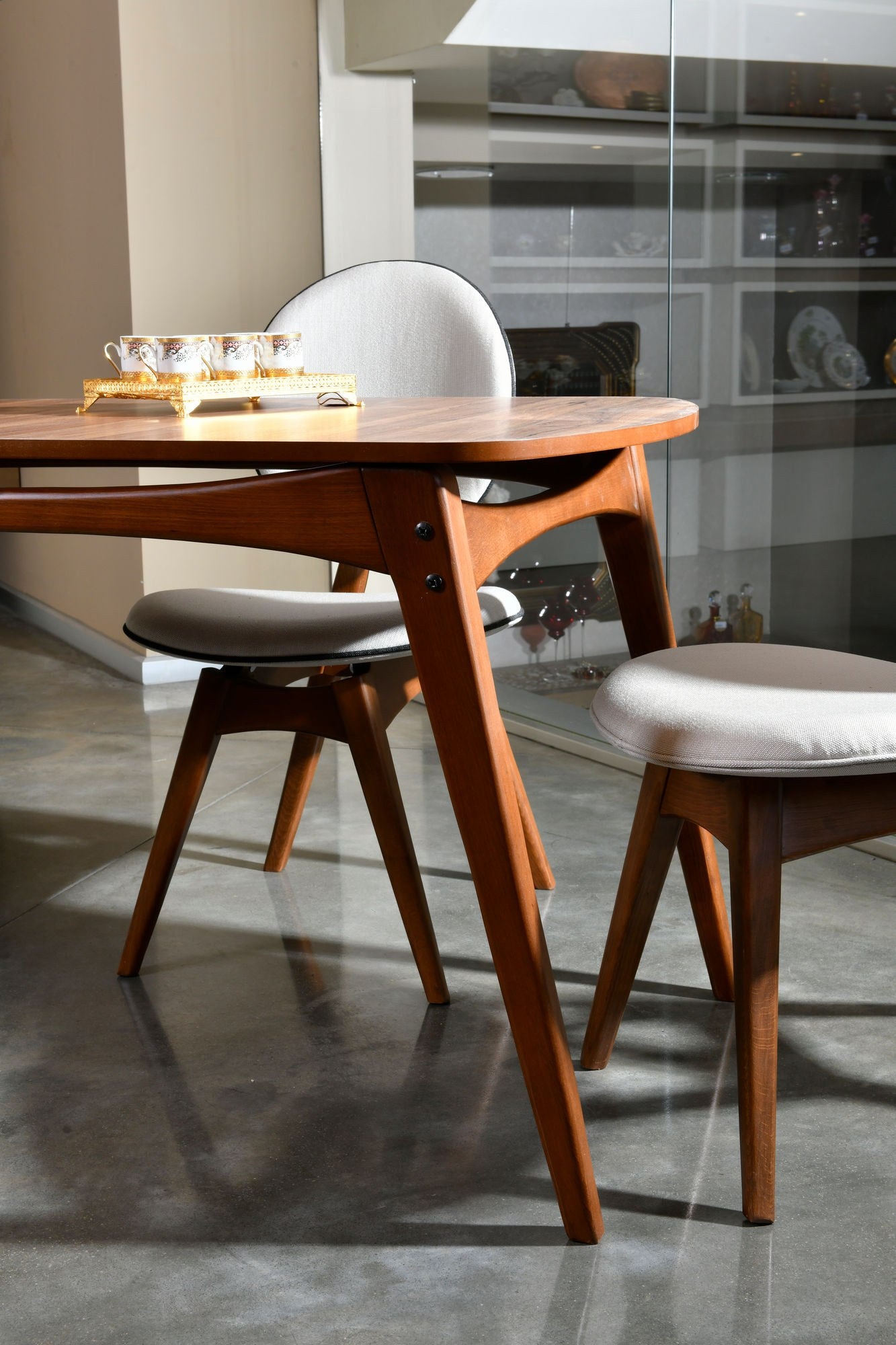 Conjunto de mesa e cadeiras (5 peças)-Touch-Nozes
Creme