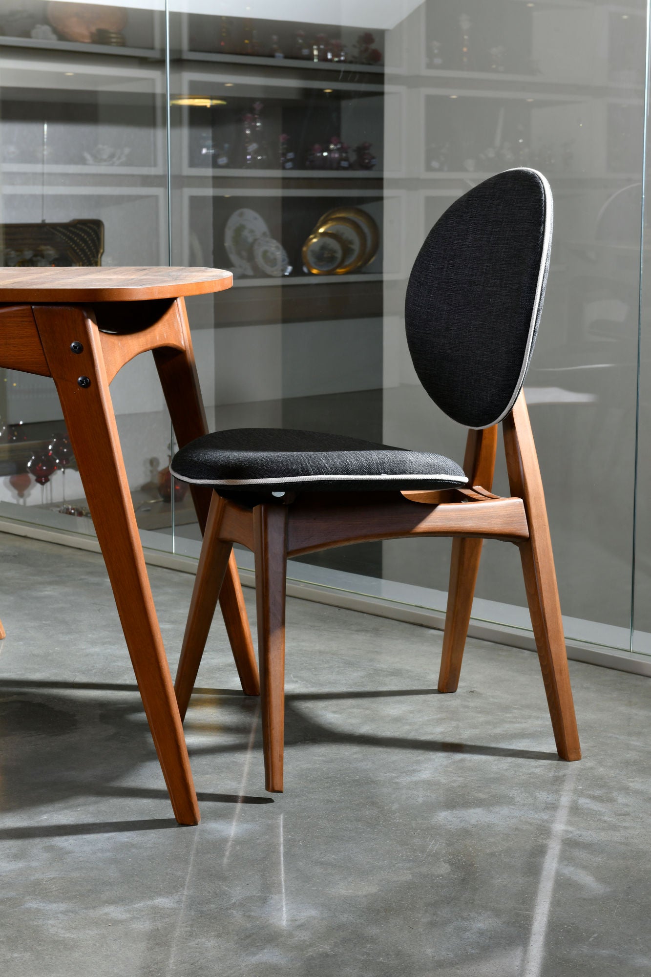 Conjunto de mesa e cadeiras (5 peças)-Touch-Nogueira
Antracite