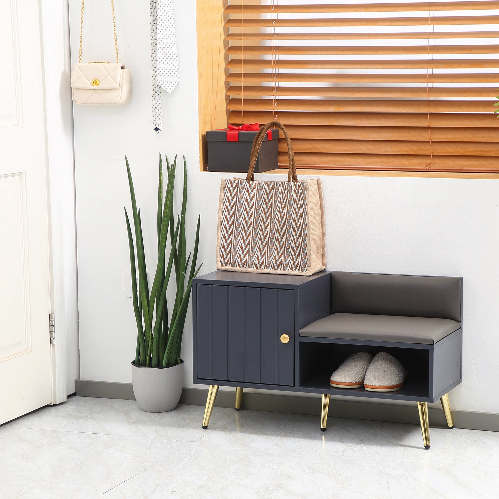 Banco Sapateira com Compartimento Aberto e Almofada Acolchoada 80x33x49 cm Cinza Escuro