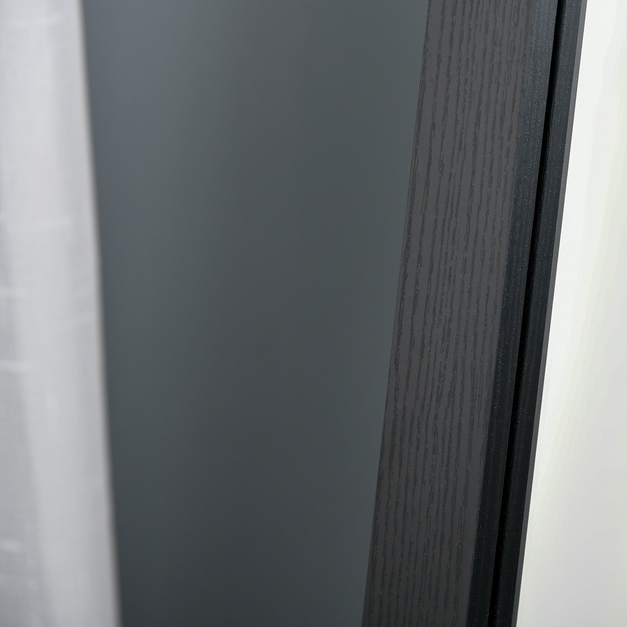 Espelho de Pé de Corpo Inteiro Retangular – 37x37x154cm – Cor Preto – MDF e cristal