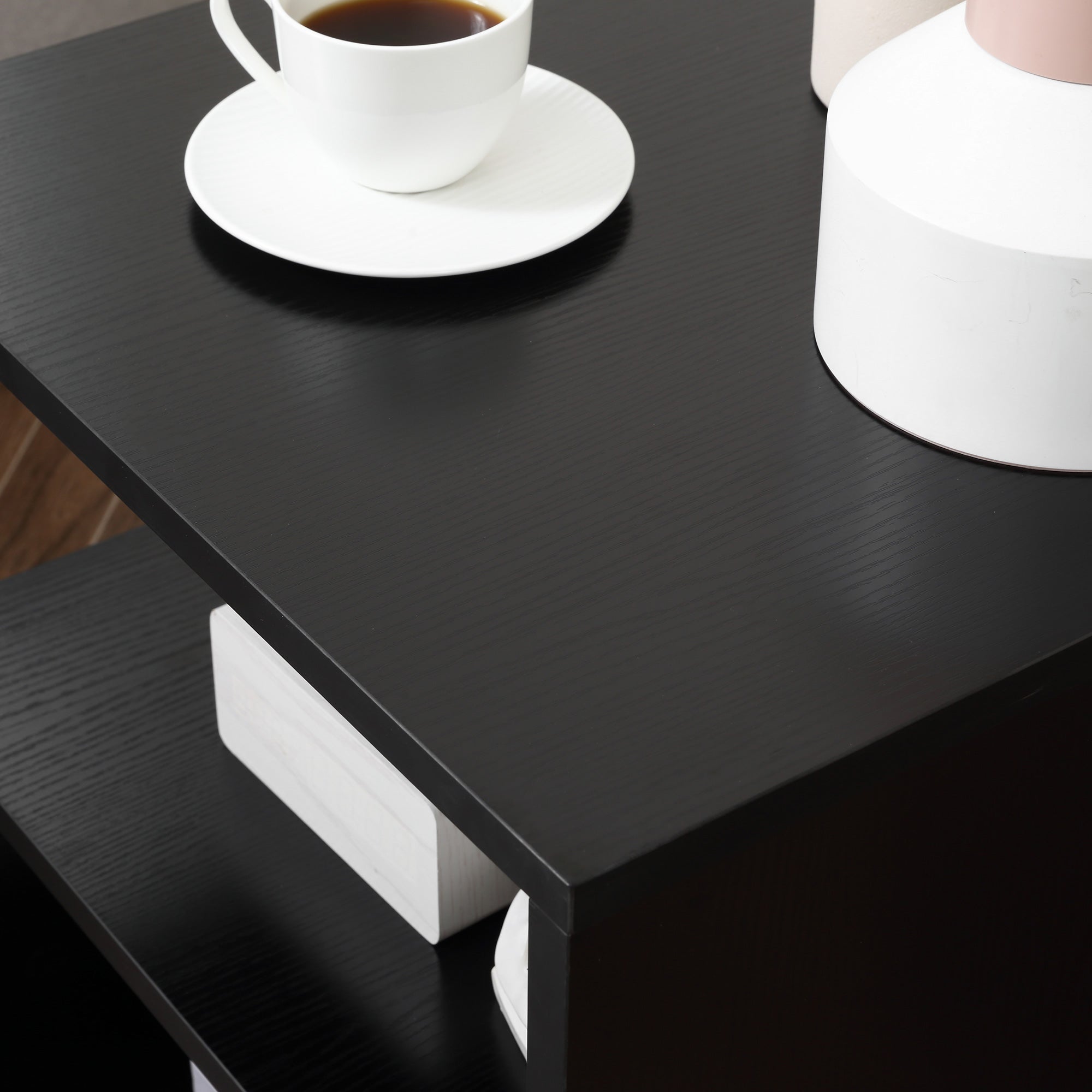 Mesa de Centro Geométrica Forma de S 50x50x50cm - Cor Preto