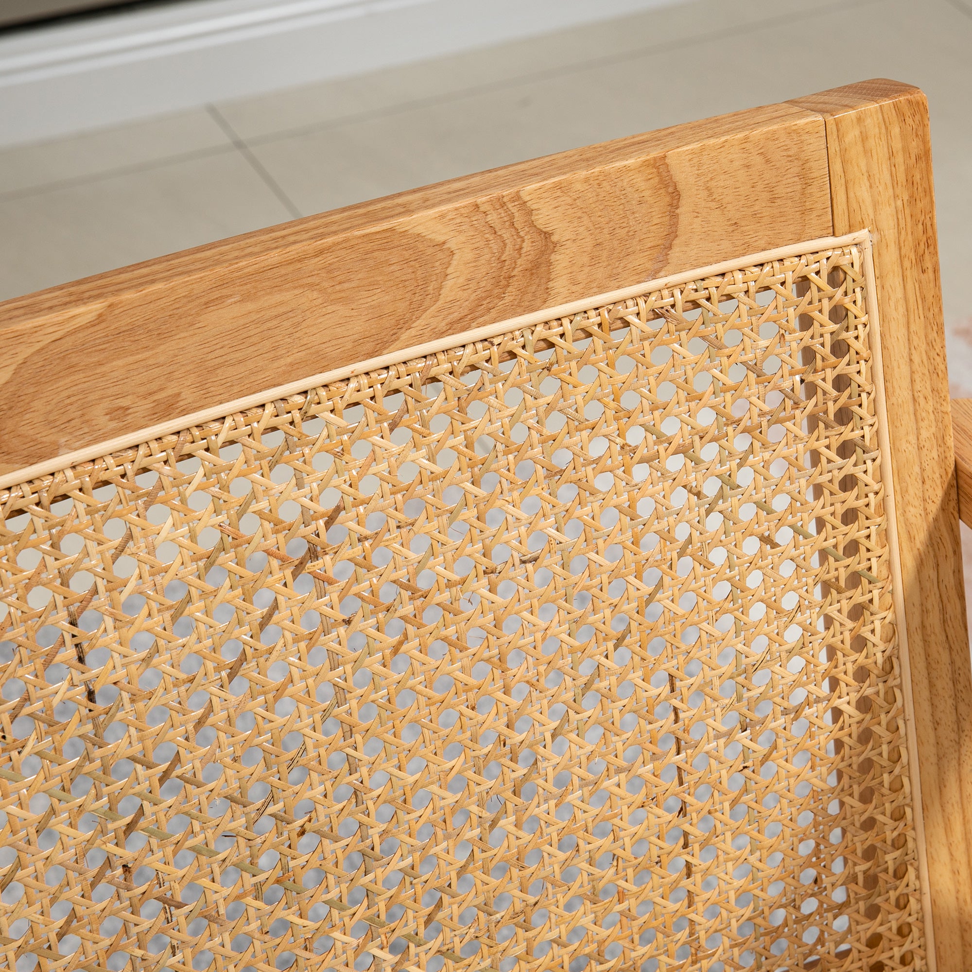 Cadeira com Apoio para os Braços em Vime e Madeira - 63x69x78 cm - Cor Madeira e Bege