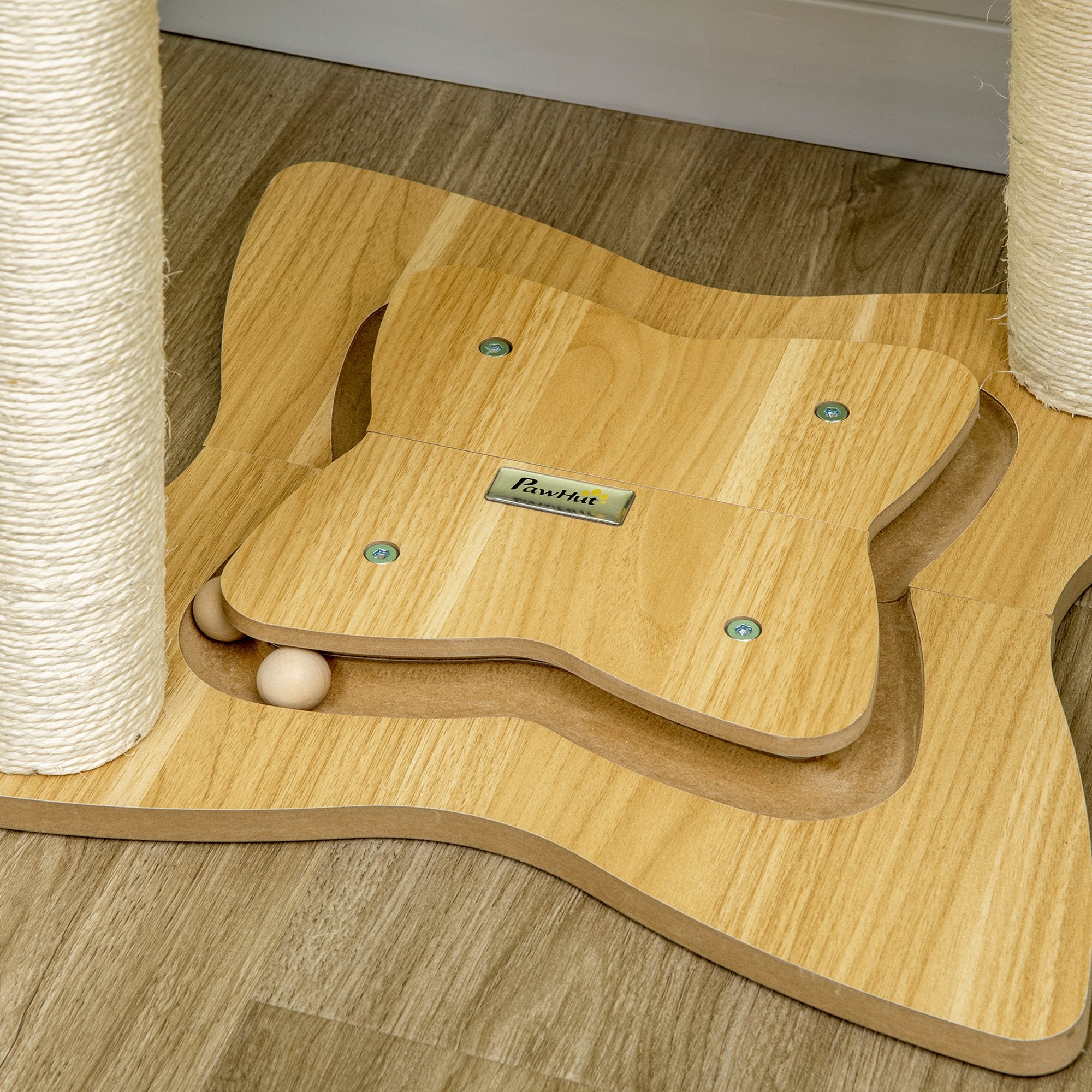 Torre para Gatos com Rede e Postes de Sisal - 53,5x53,5x90cm - Bege