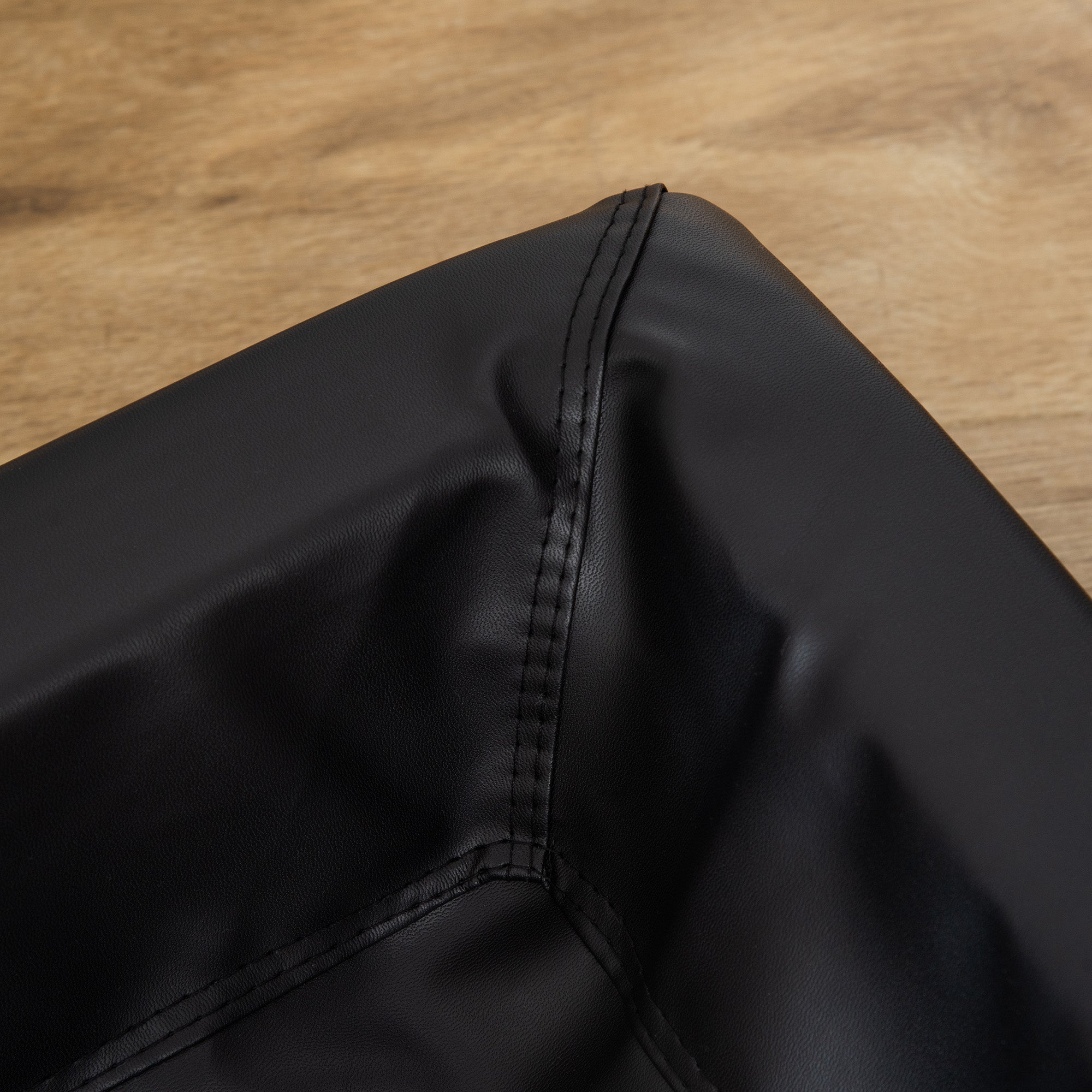 Cama Estofada em Couro PU Preto 58x49x14,5 cm para Cães e Gatos