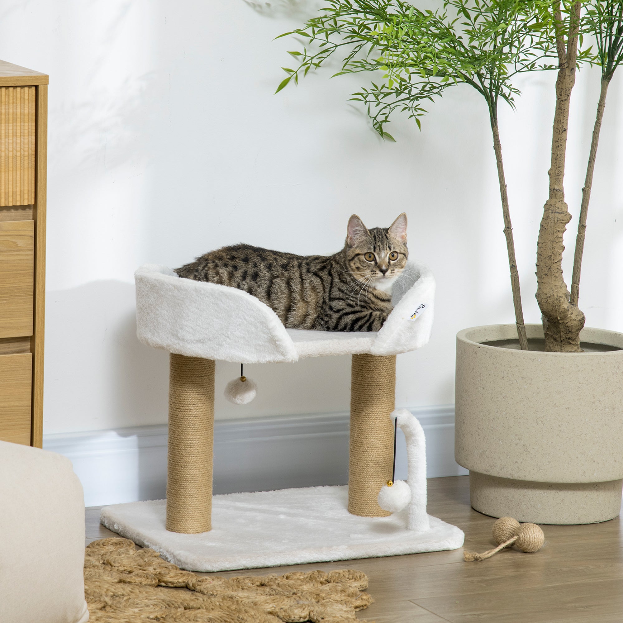 Arranhador para Gatos Branco 48x38x42 cm com Cama e Bolas Suspensas