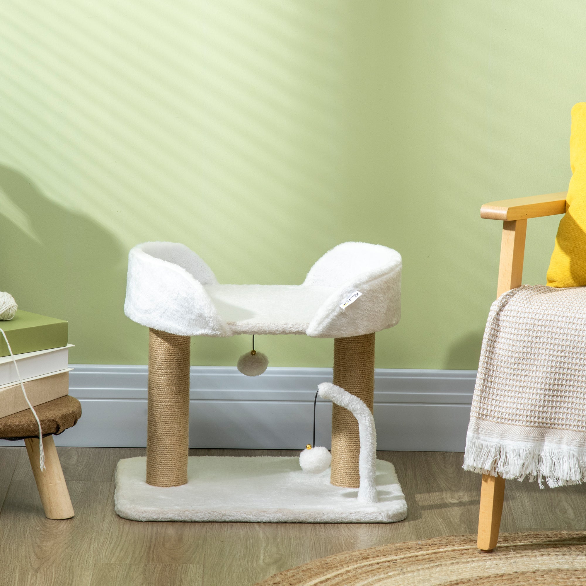 Arranhador para Gatos Branco 48x38x42 cm com Cama e Bolas Suspensas