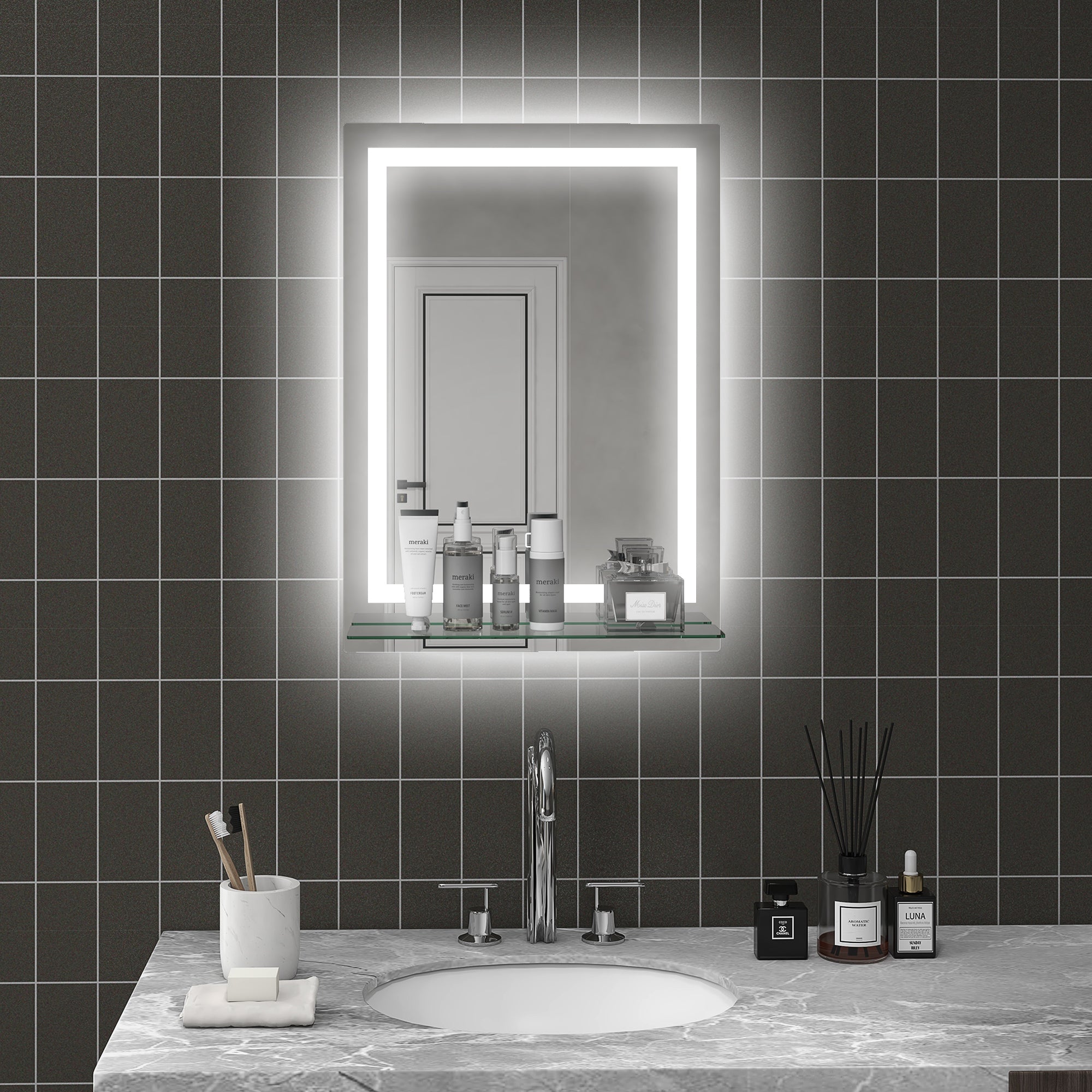 Espelho de Casa de Banho com Luz LED 50x70 cm - Cor Prata