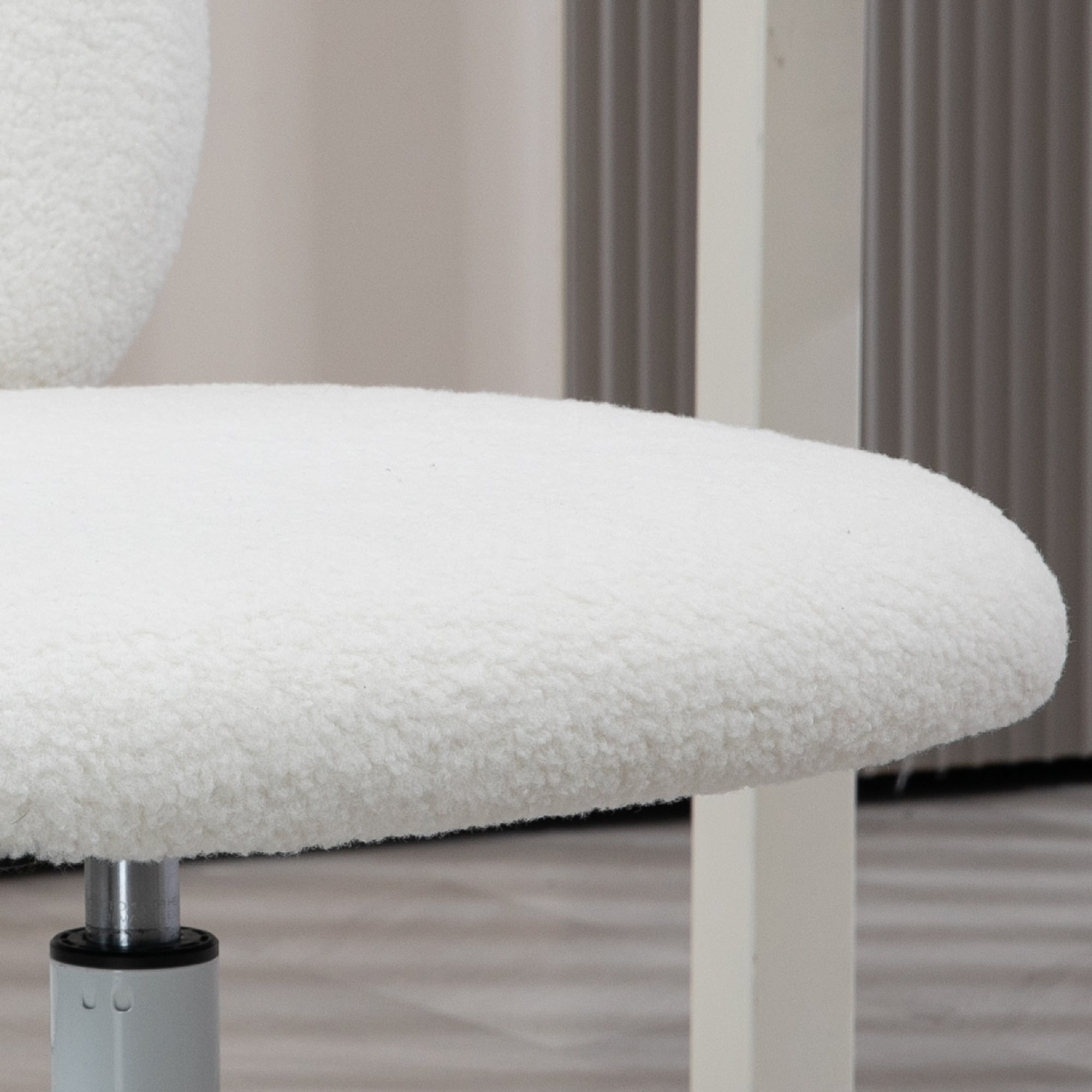 Cadeira Infantil em Forma de Urso Branco 50x56x80-90 cm