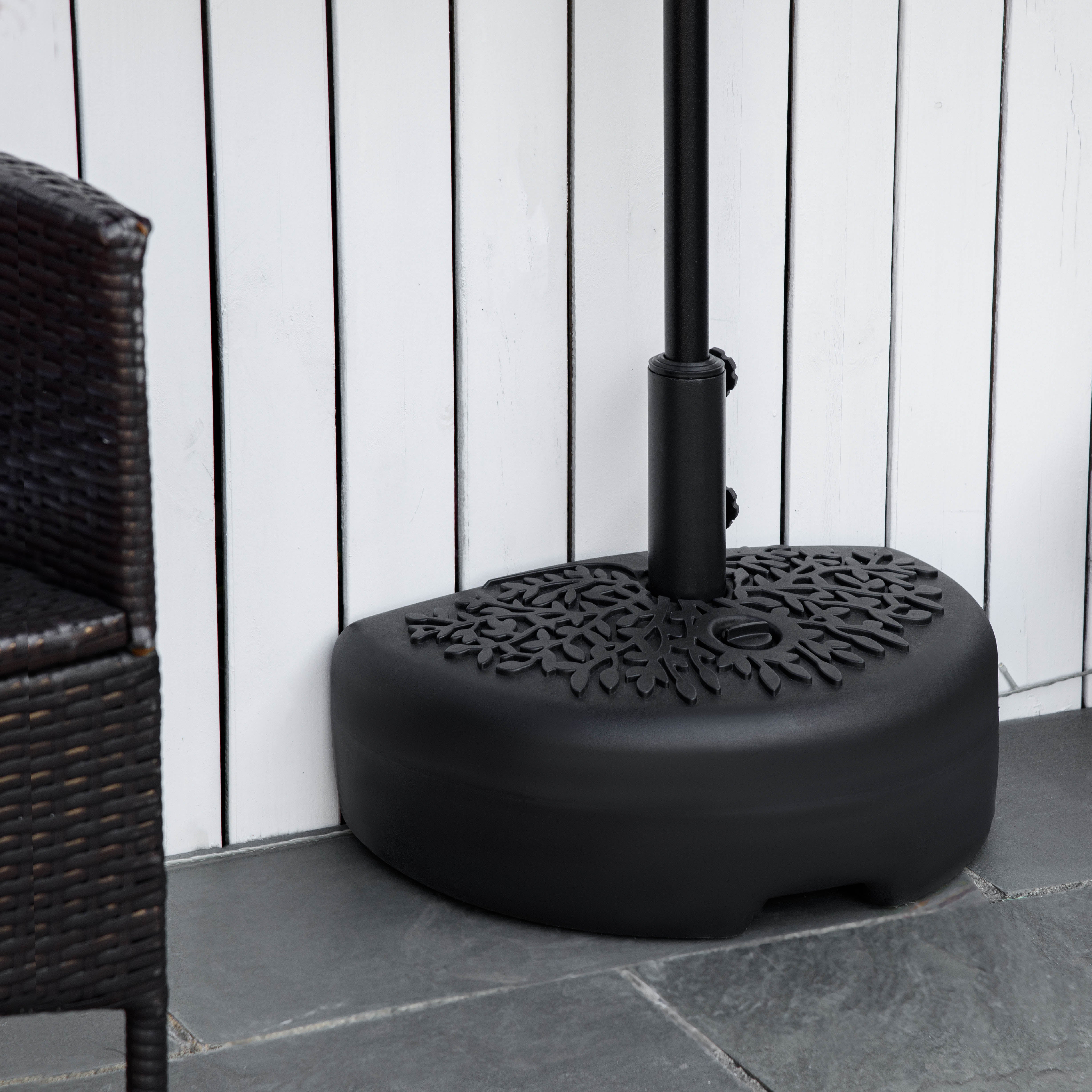 Base de Parede para Chapéu de Sol Preenchida com Areia ou Água 18kg/21kg 50x31x18cm - Preto