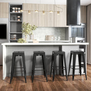Conjunto de 4 Bancos de Bar Empilháveis – 41x41x67 cm – Preto – Metal
