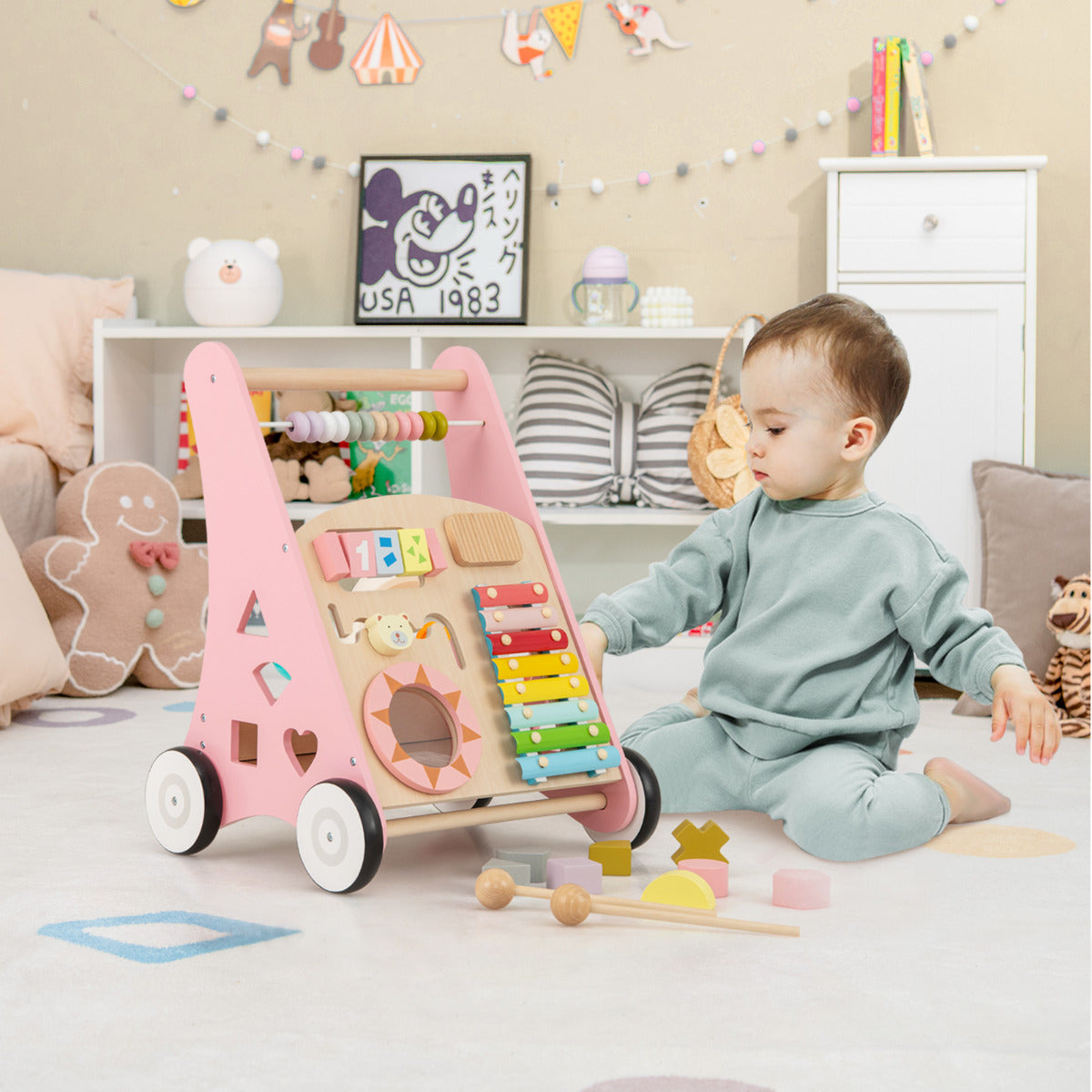 Andarilho de Madeira para Bebé Brinquedo de Atividade Educativo em Madeira com Rodas de Borracha Aprendizagem de Pé a Andar para Bebés Rosa