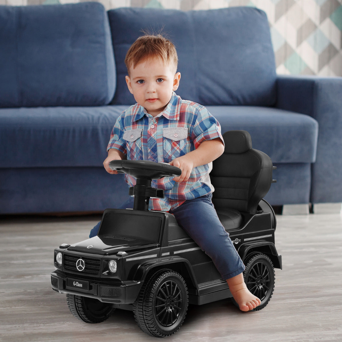 Carrinho de Passeio Infantil – Preto – material não explícito