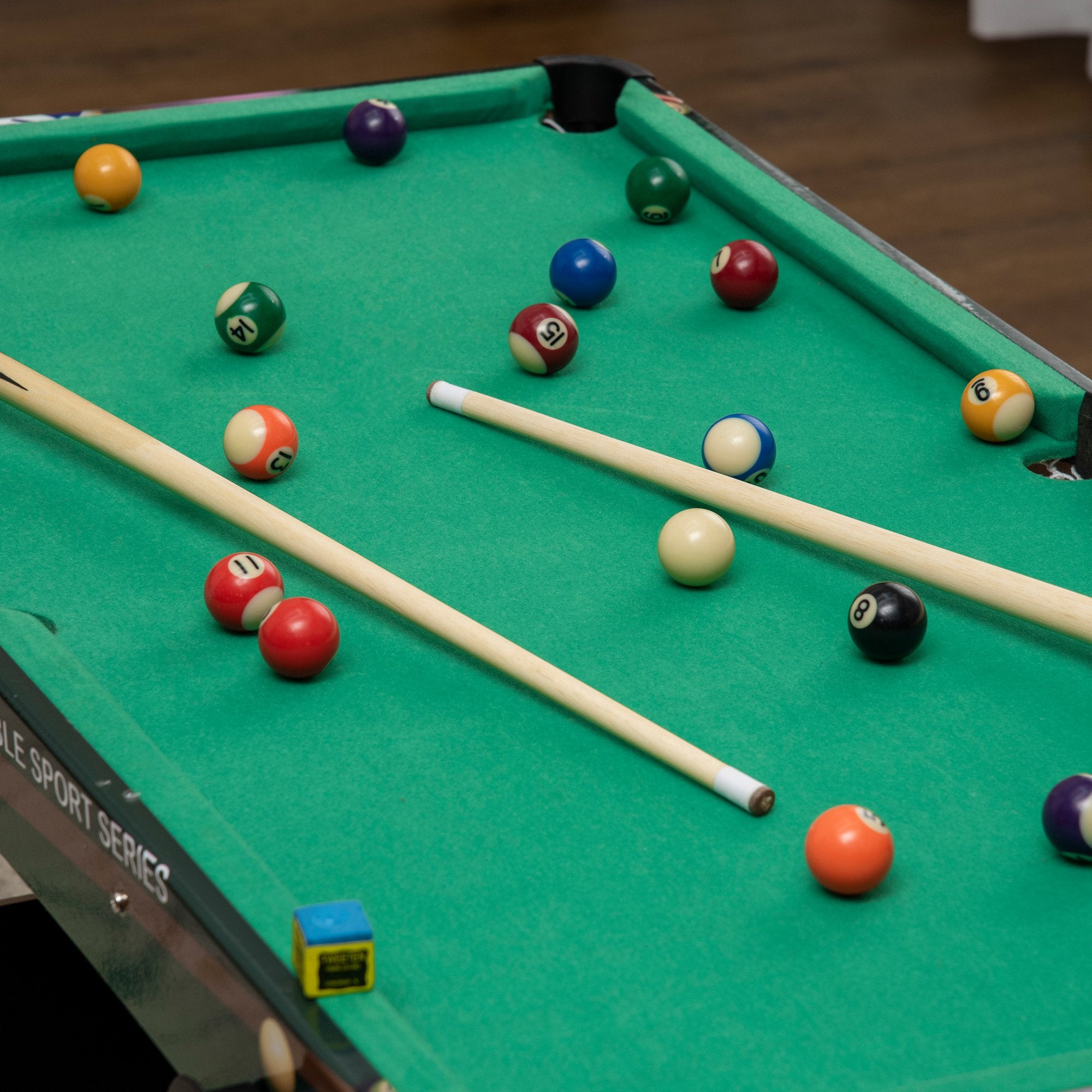 Mesa Multi Jogos para Crianças 6 em 1 – 118x104x71cm – Multicor – MDF e Aço