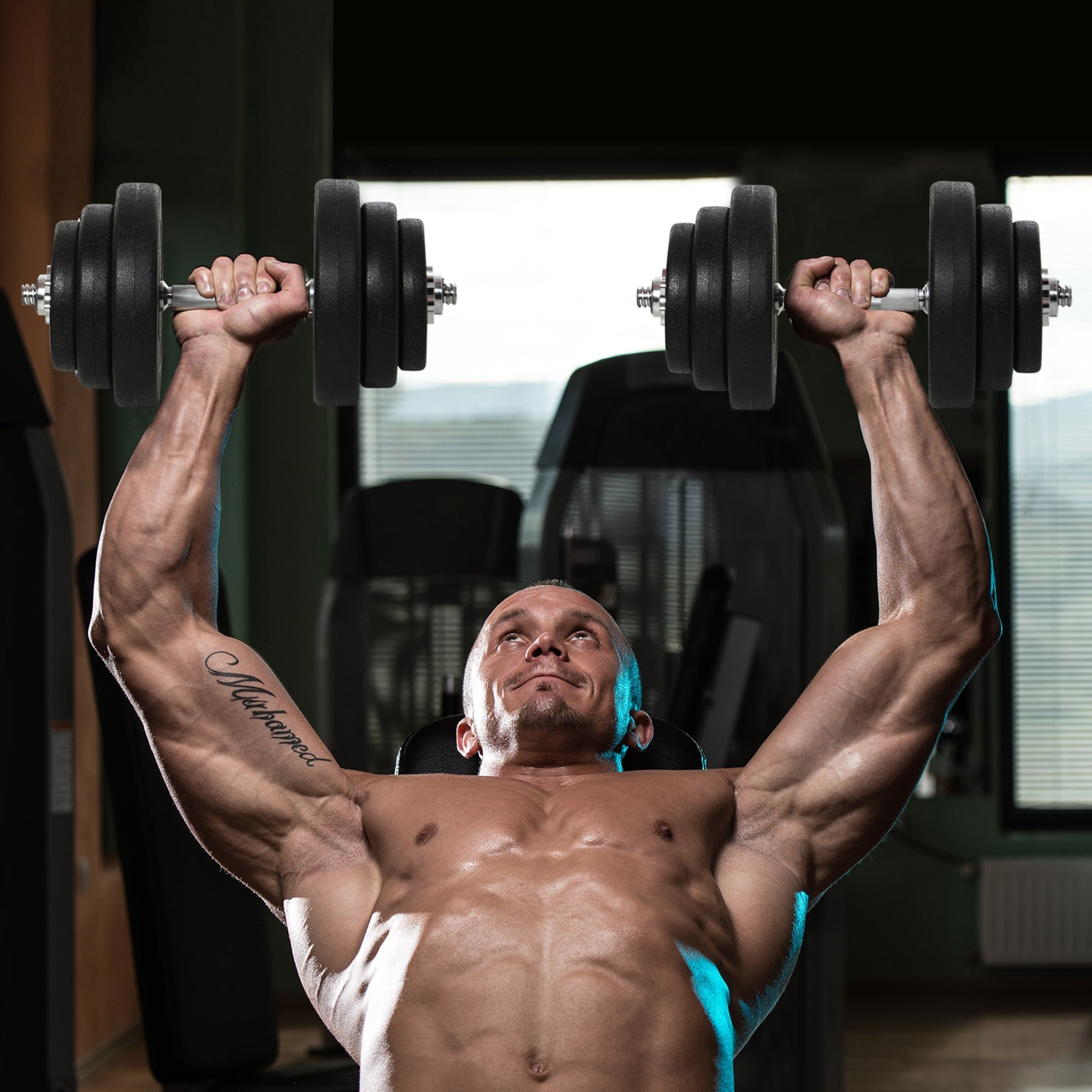 Conjunto de Halteres Ajustáveis 40kg Preto e Prata - Ø24.5x4.3 cm