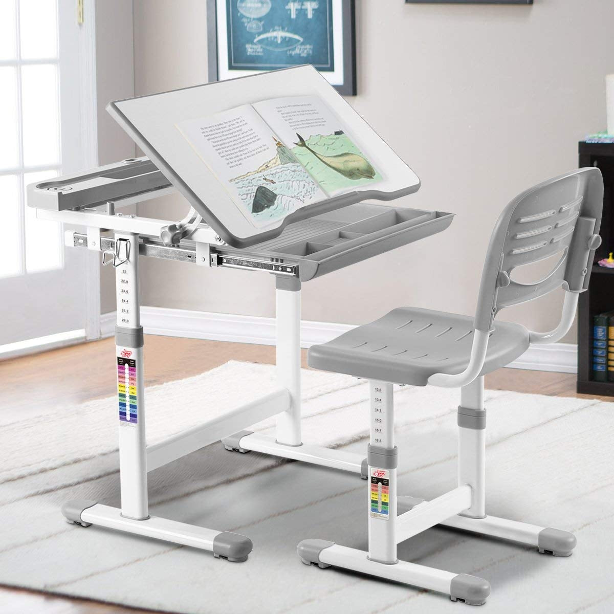 Conjunto Escritório Infantil Mesa e Cadeira de Leitura para Crianças Altura Ajustável com Gaveta Ângulo 66 x 49 x (54,5 - 77) cm Cinzento