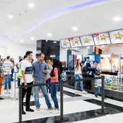 Conjunto de 4 Postes com Fita Retrátil – Aço Inoxidável – Preto