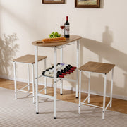 Conjunto de Mesa de Bar e 2 Bancos de Bar, Estante Aberta para Vinhos 2 Suportes para Copos Cozinha Natural e Branco