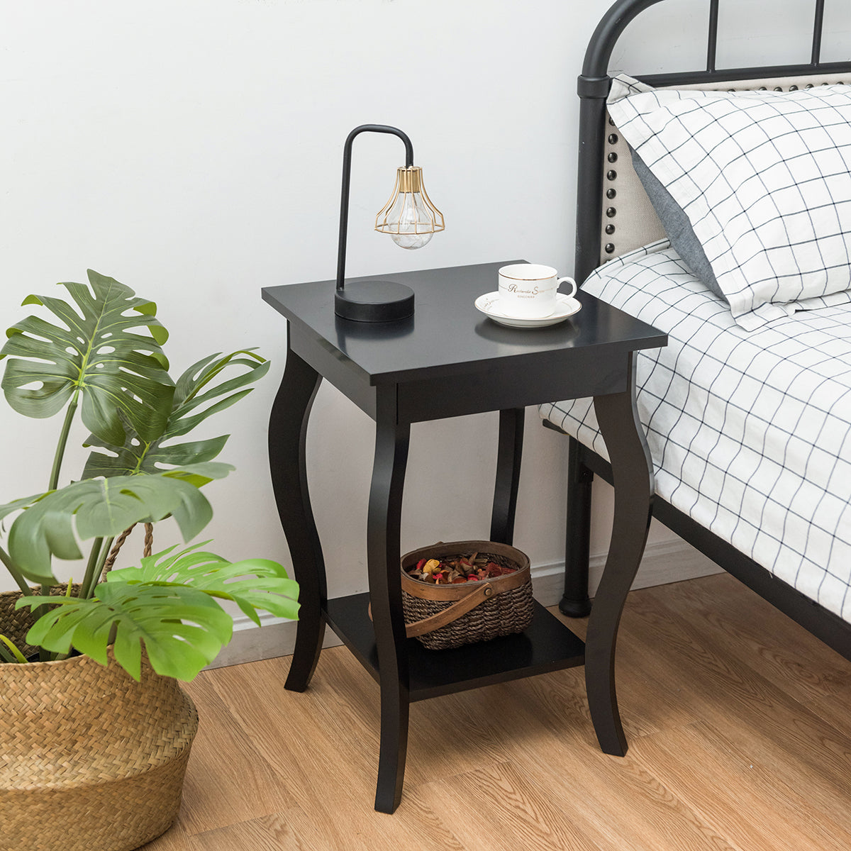 Conjunto de 2 Mesas de Cabeceira de 2 Níveis com Pernas Curvas Mesas de Apoio para Quarto Sala de Estar e Sala de Estar 40 x 40 x 60 cm Preto