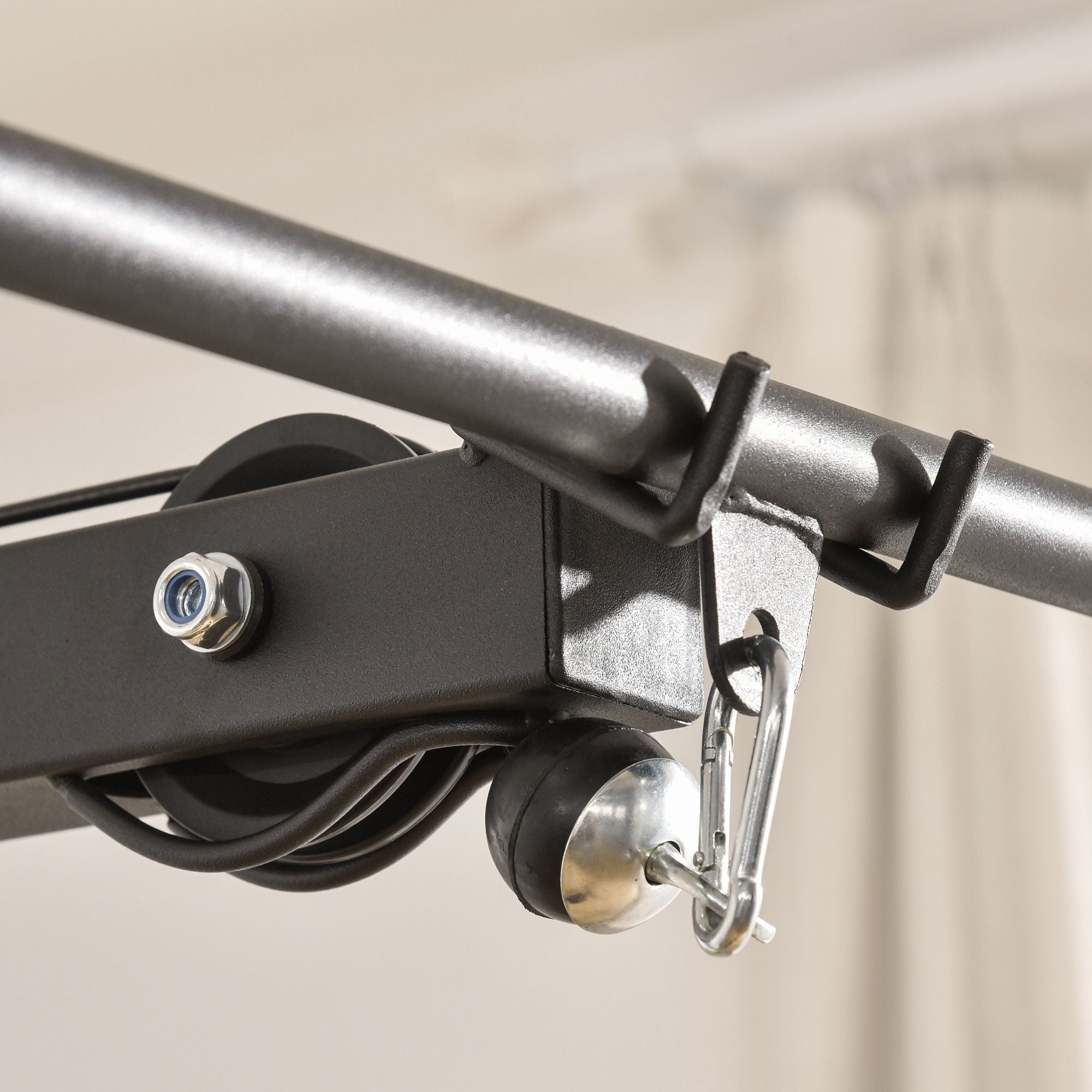 Estação de Treino com Poleia e Assento Ajustável – 107x120x190 cm – Preto – Aço