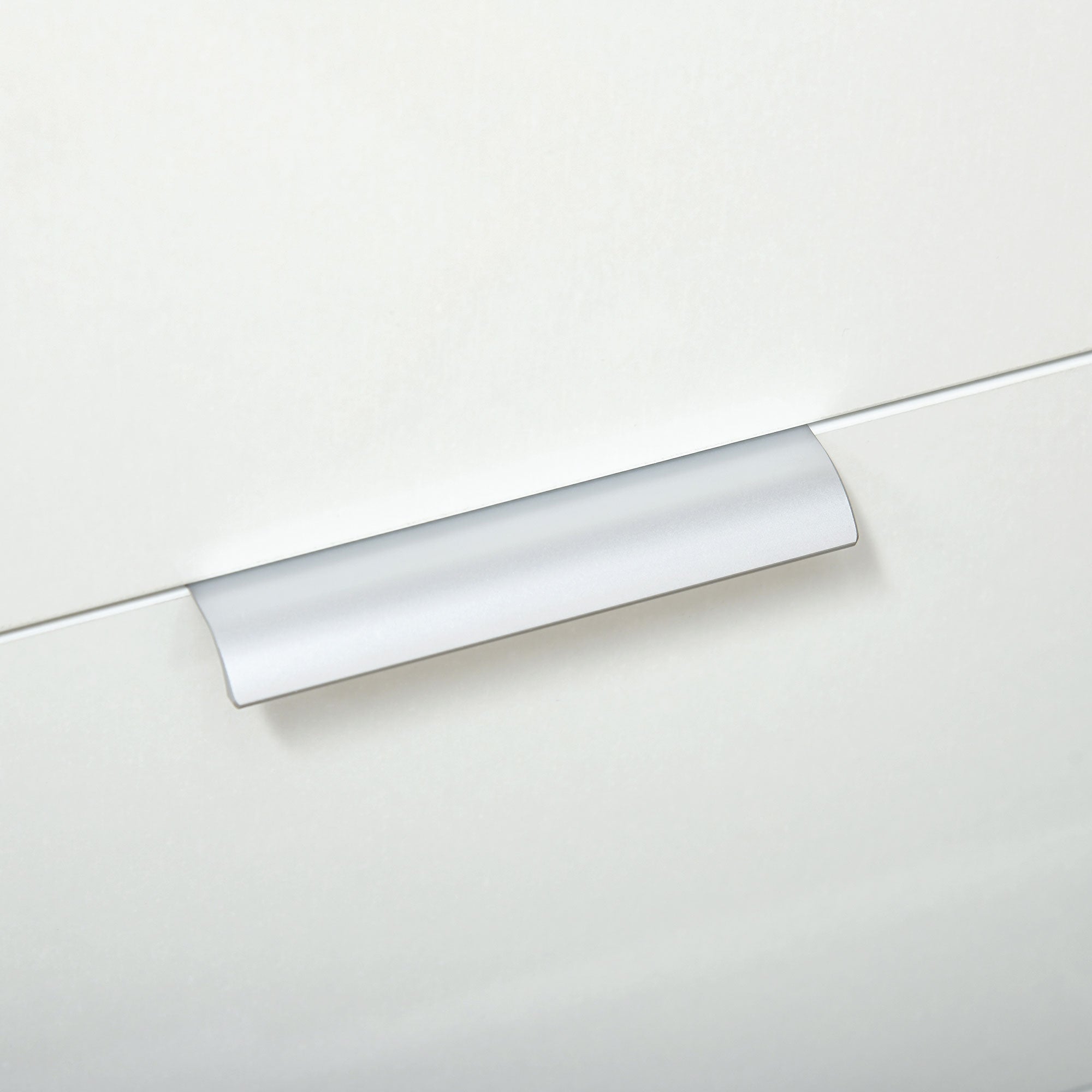 Cómoda – 105x35x92 cm – Branco e Madeira