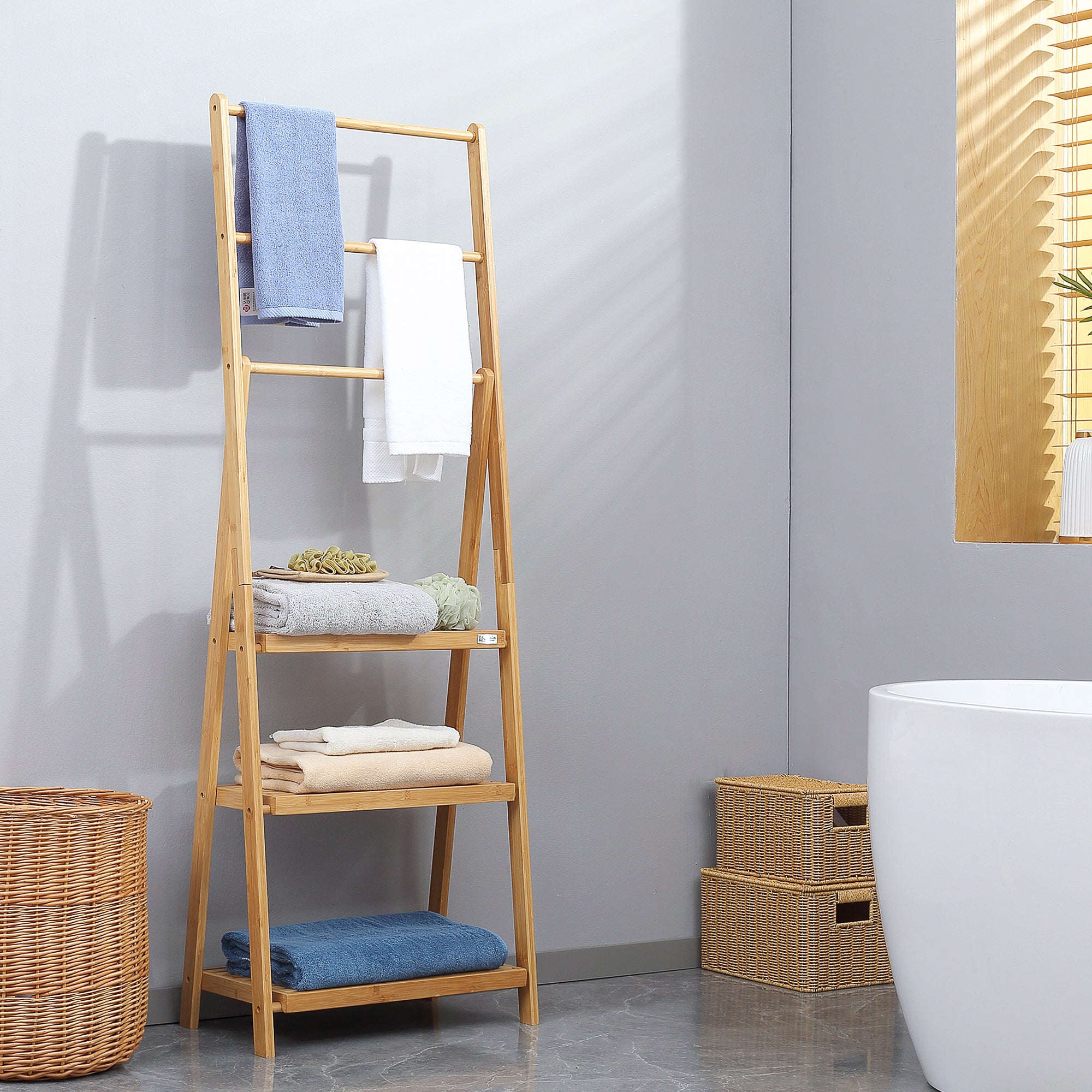 Toalheiro de Pé de Bambu 53x30,5x152cm - Cor de Madeira Natural