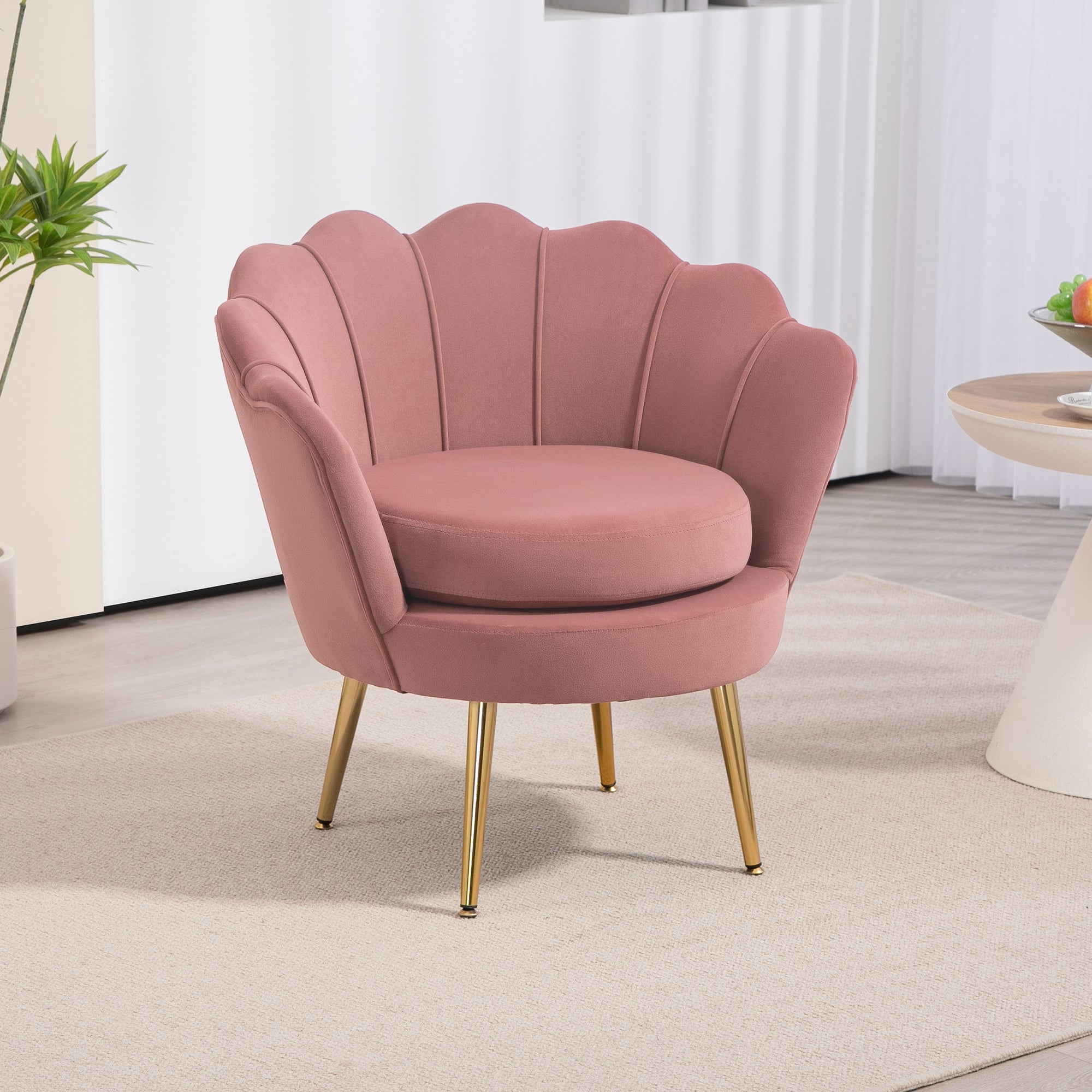 Poltrona Estofada em Veludo Rosa 76x67x74 cm