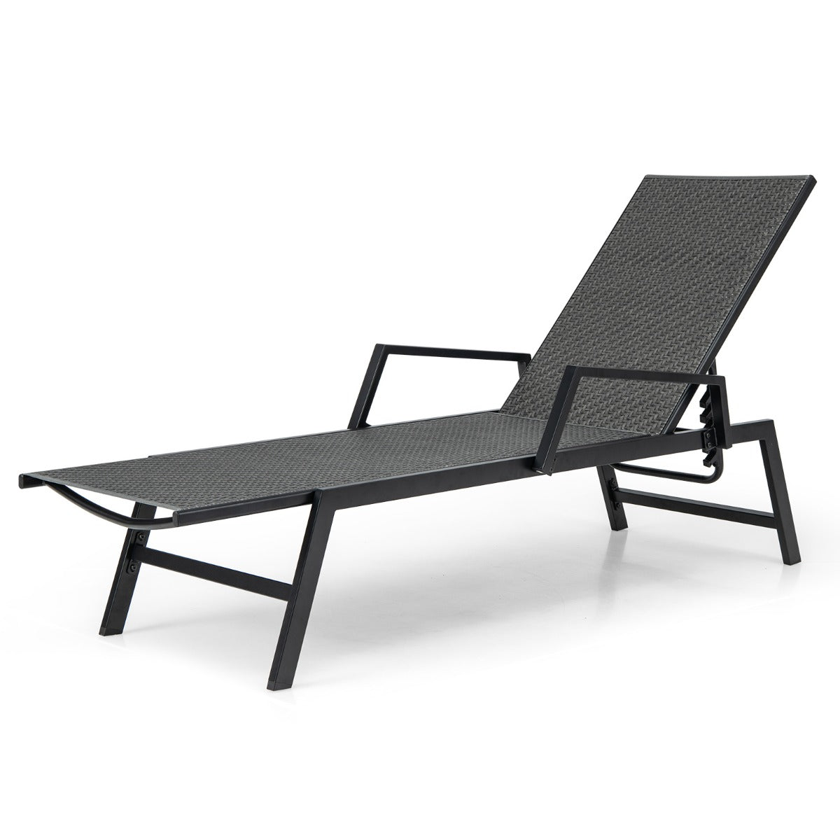 Tumbona de Rattan Cadeira Reclinável em Vime de PE Tecido com Apoios de Braços Encosto de 5 Posições Estrutura de Metal para Pátio Castanho