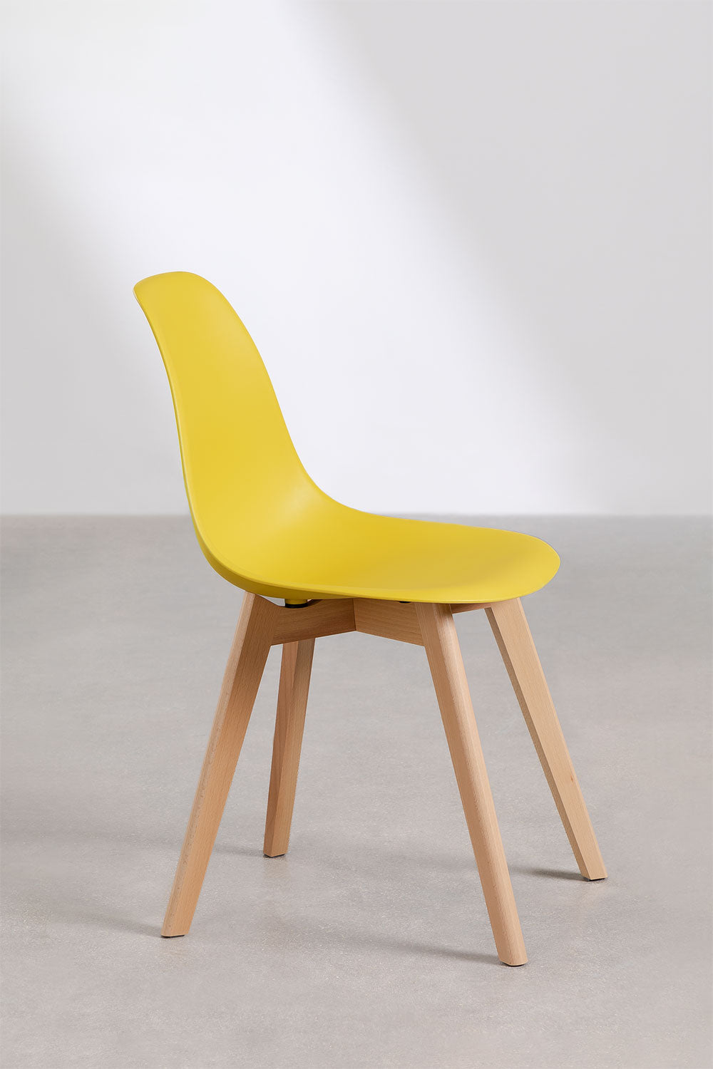 Cadeira de Jantar – Scand Nordic em Polipropileno e Madeira de Faia - Cor Amarelo