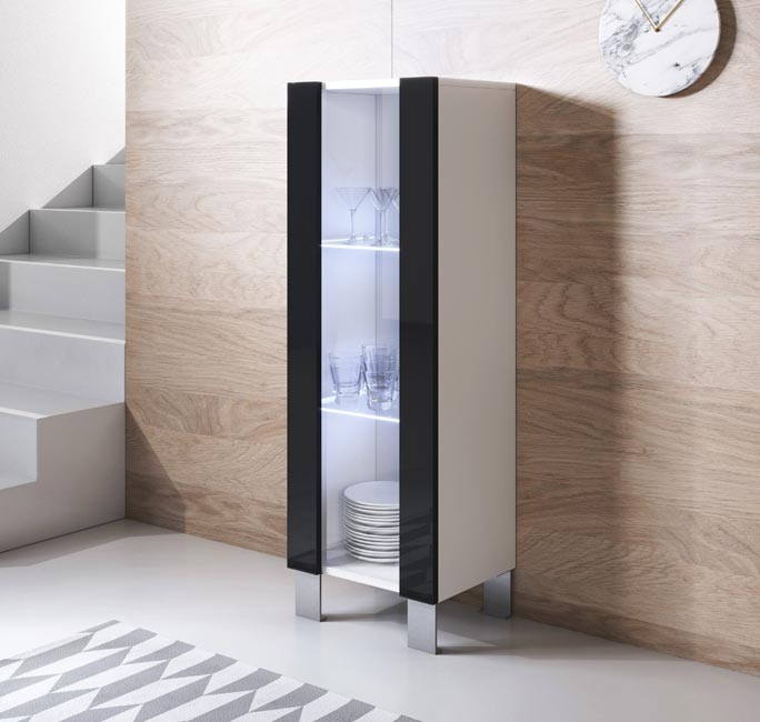 Vitrina modelo Leiko V2 (40x138cm) em branco e preto com pés de alumínio