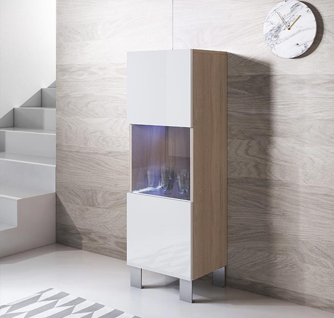 Vitrina modelo Leiko V3 (40x138cm) em Sonoma e Branco com Pernas em Alumínio