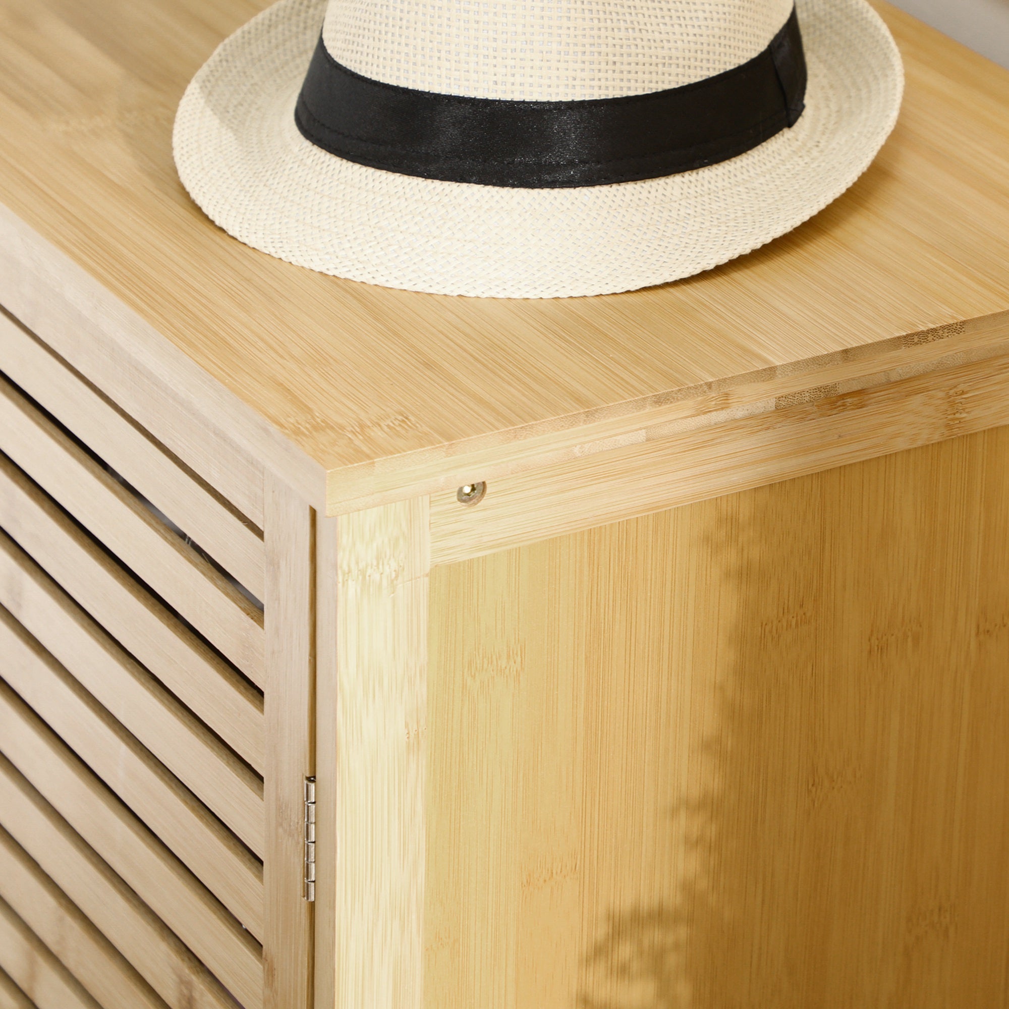 Sapateira de Entrada com 3 Portas de Persiana - 100x35x80 cm - Cor de Madeira Natural