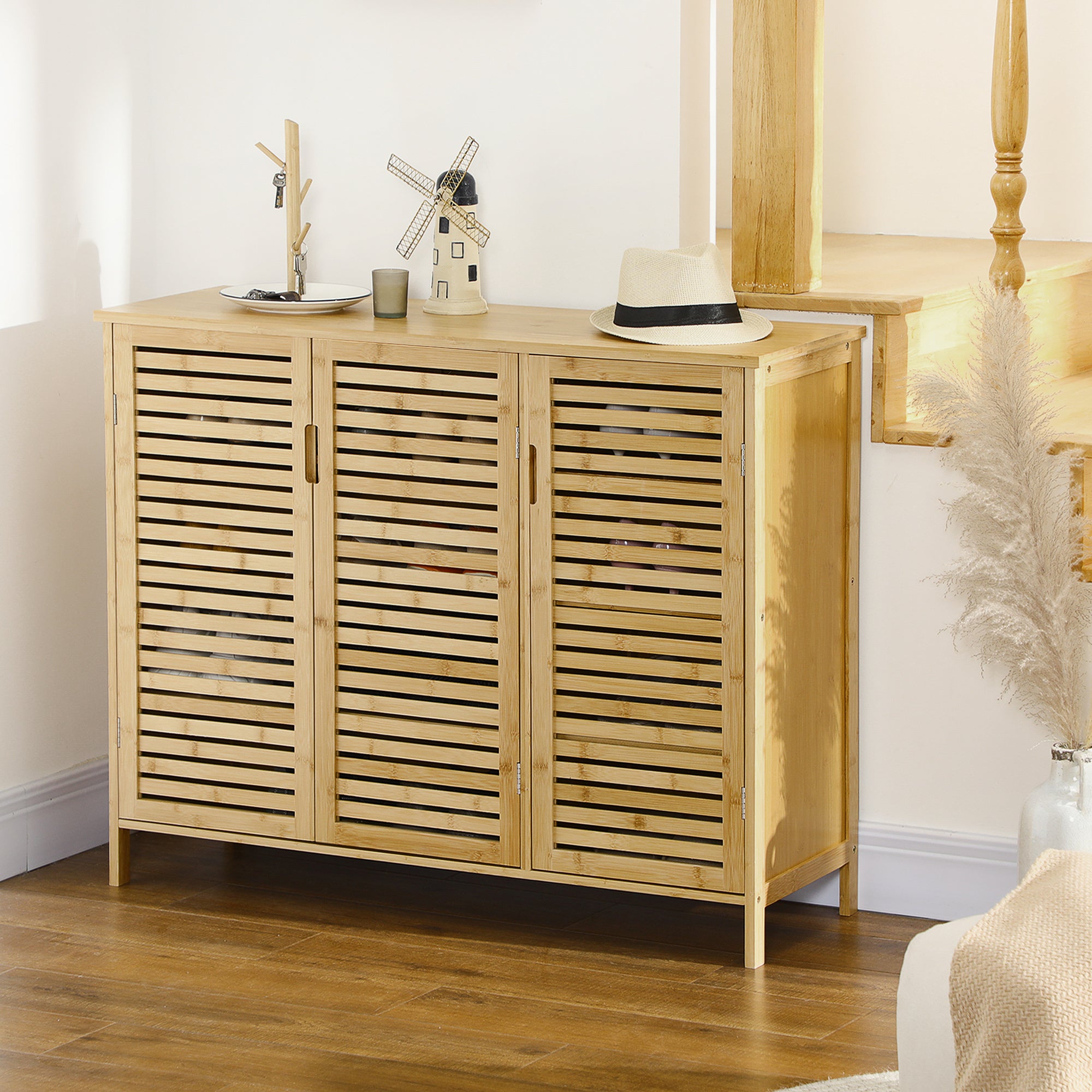 Sapateira de Entrada com 3 Portas de Persiana - 100x35x80 cm - Cor de Madeira Natural