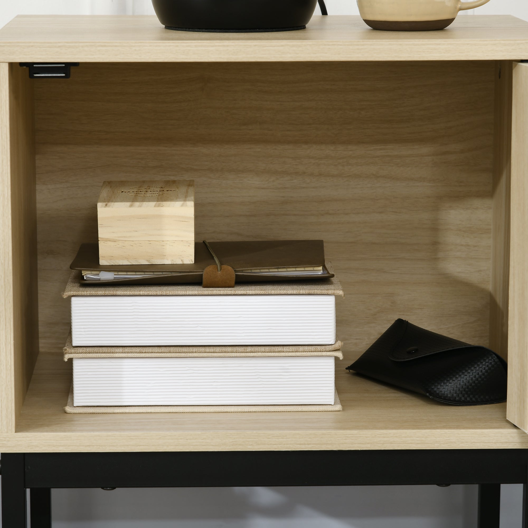Mesa de Cabeceira Estilo Cannage 43x30x51 cm - Madeira e Preto