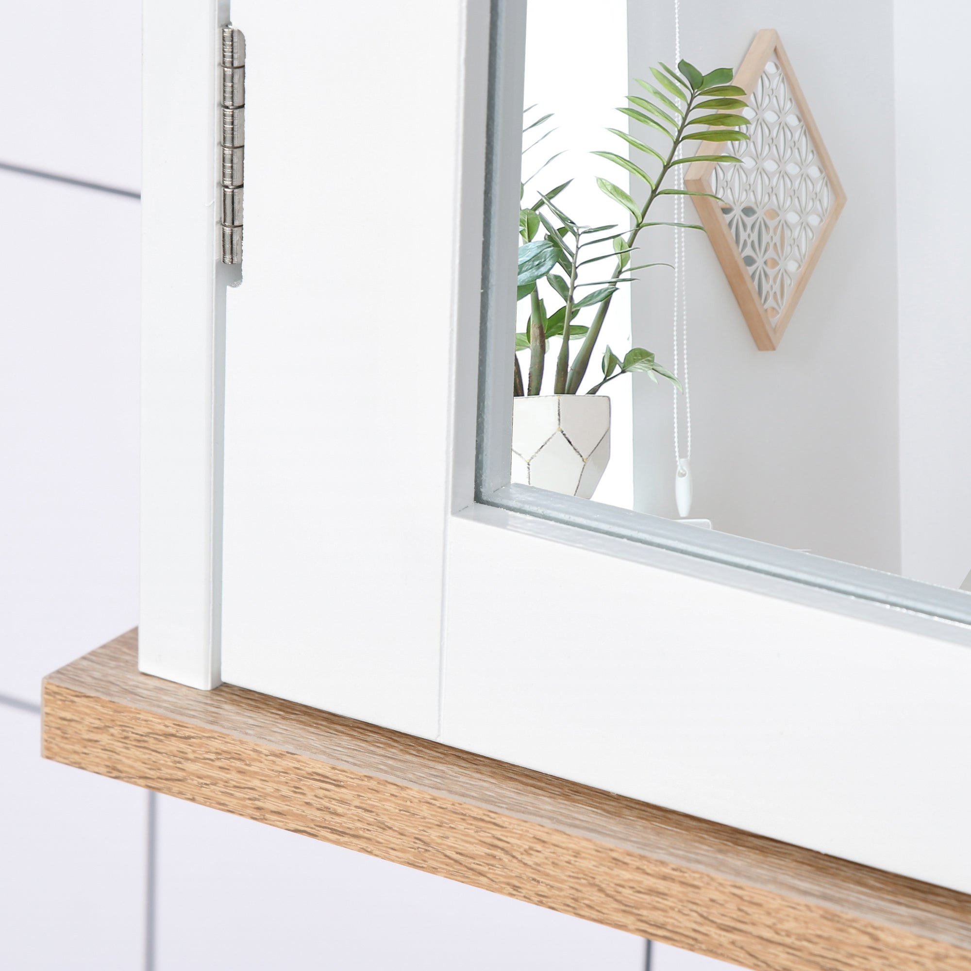 Armário de Banheiro Montado na Parede com Espelho 56x14x46 cm - Branco